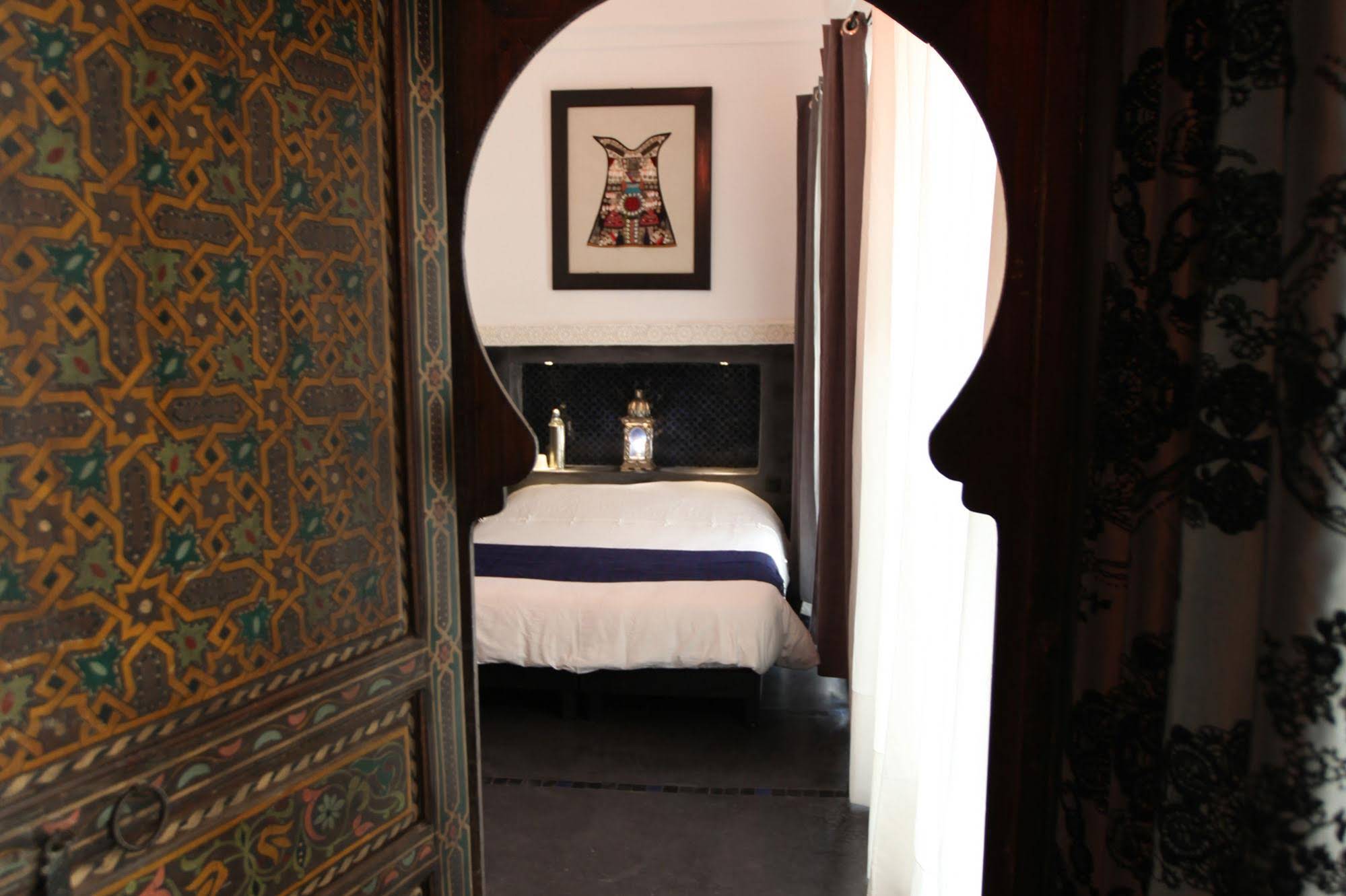 Riad 144