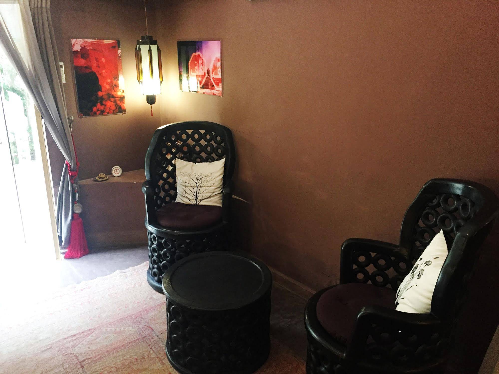 Riad 144