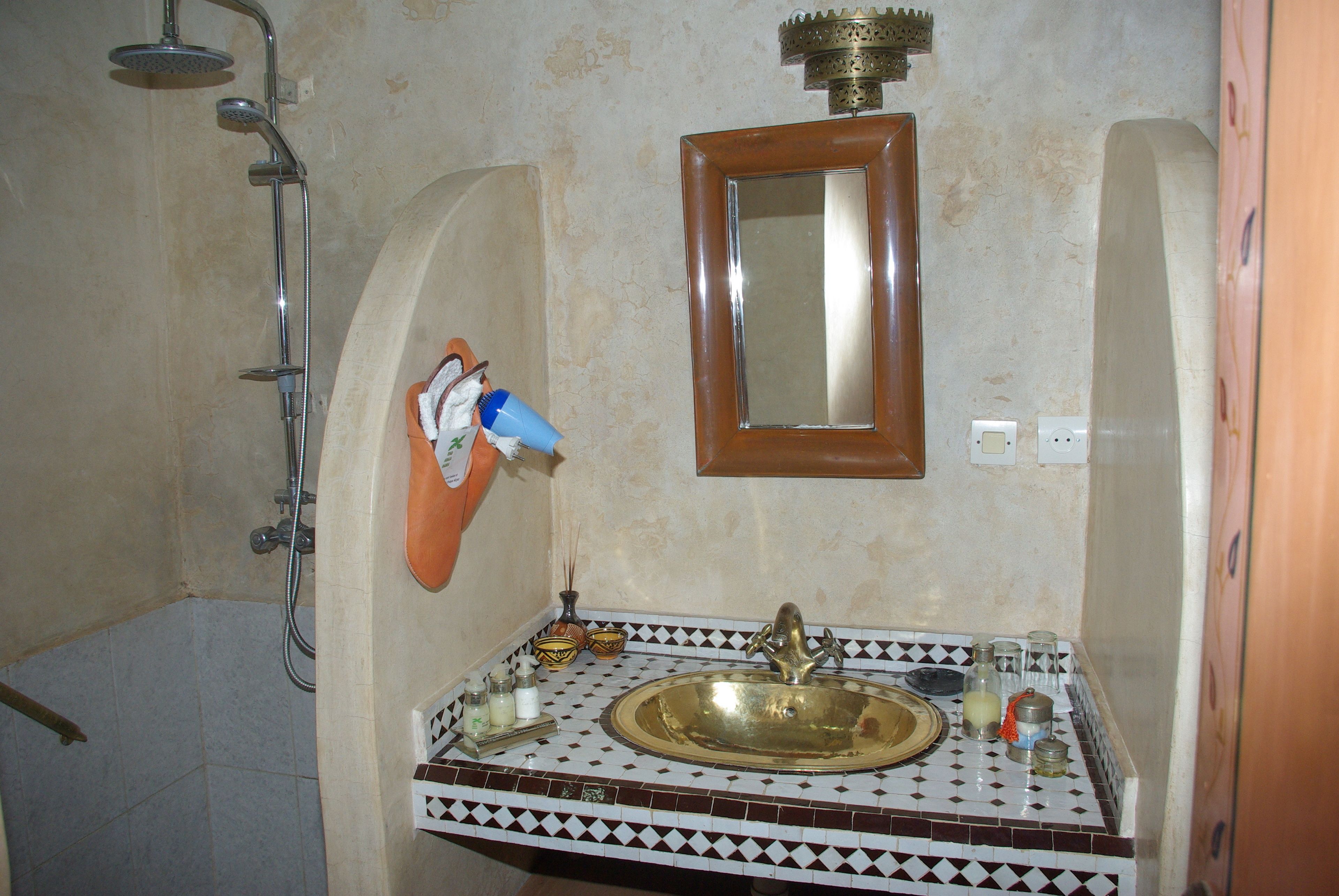 Riad Abaca Badra