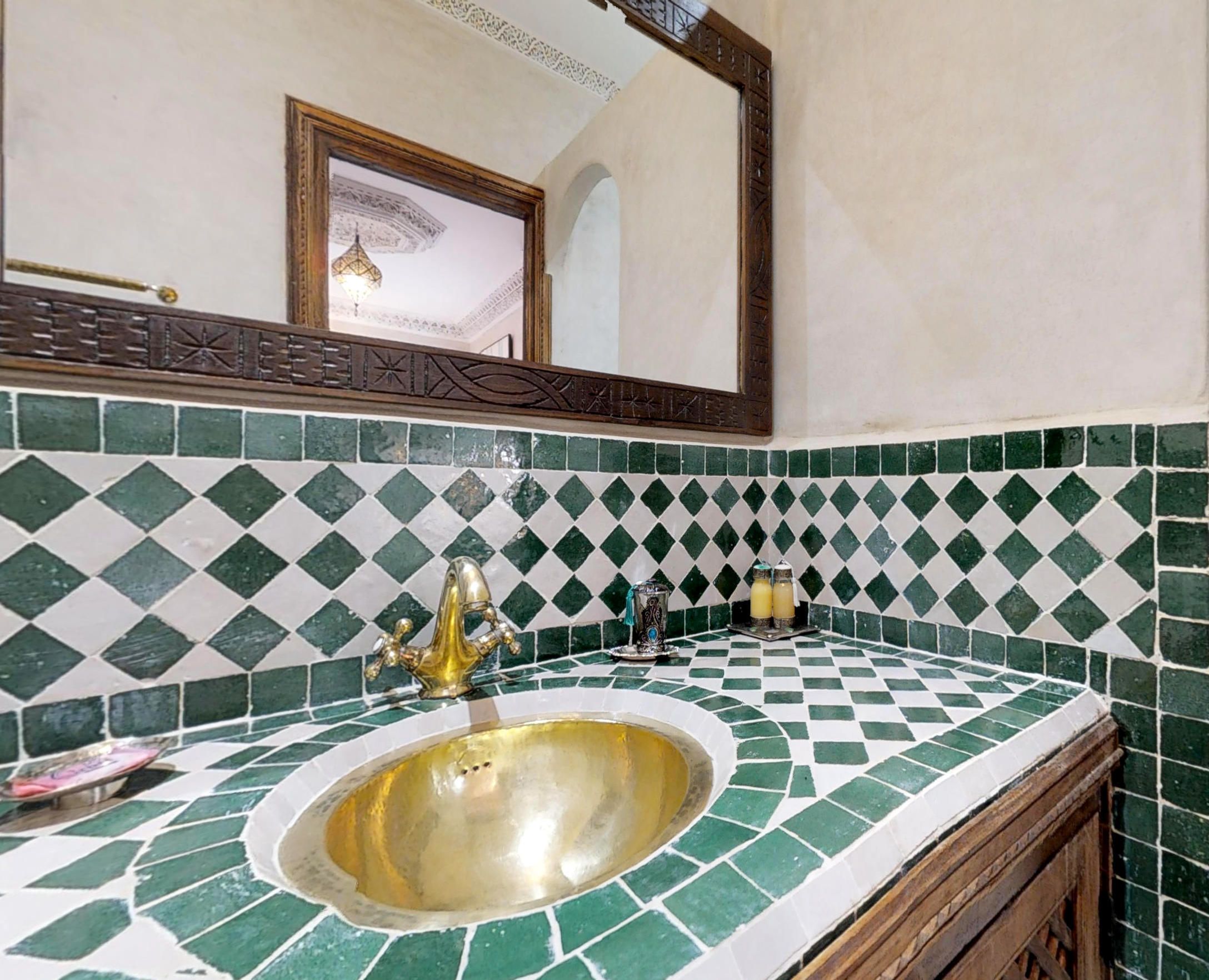 Riad Abaka by Ghali 2