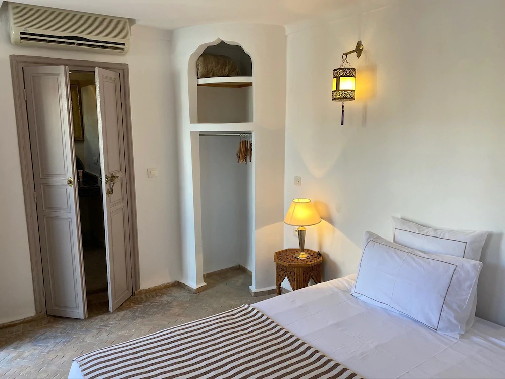 Riad Ajarif by Riad Tawargit Riad Ajarif by Riad Tawargit