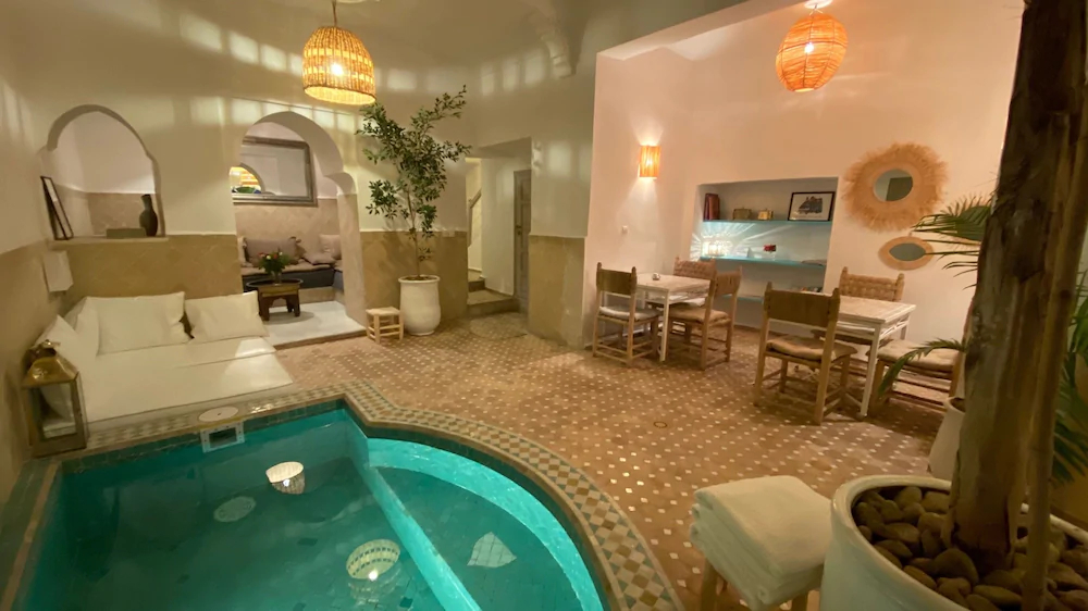 Riad Ajarif by Riad Tawargit Riad Ajarif by Riad Tawargit