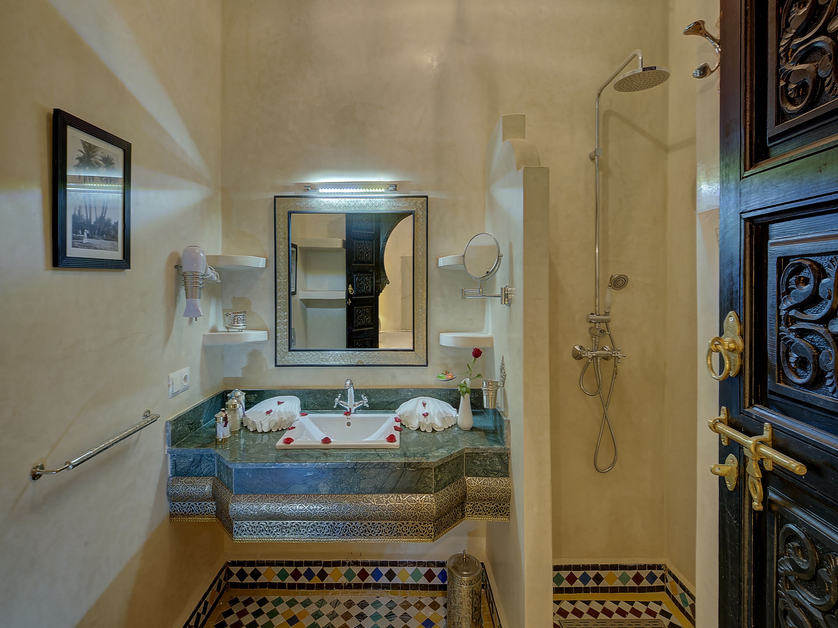 Riad Almisk