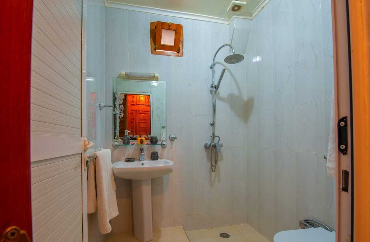Riad Amely