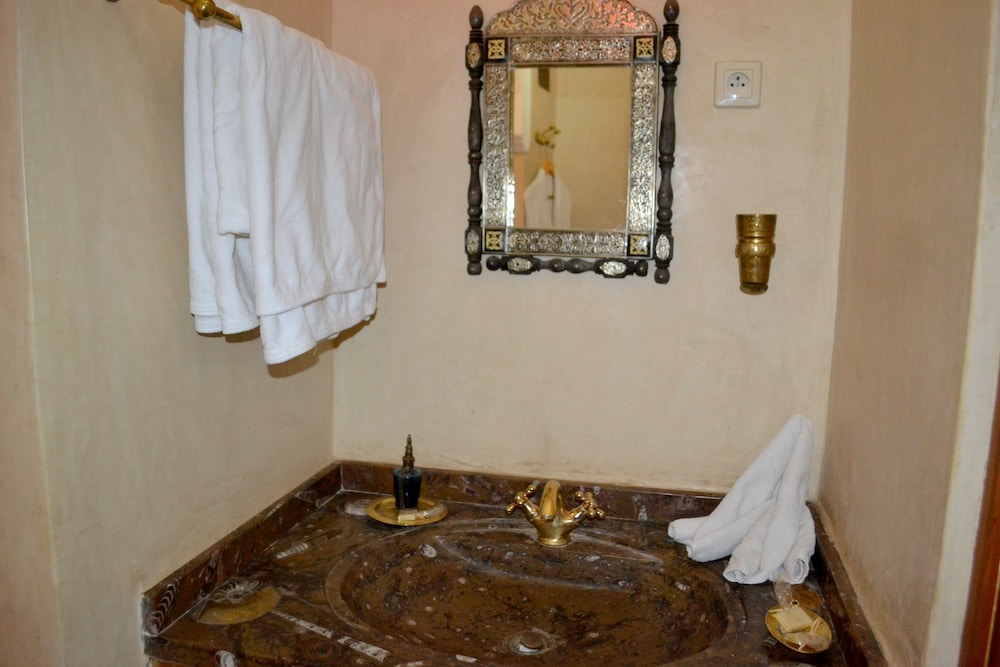 Riad Amya