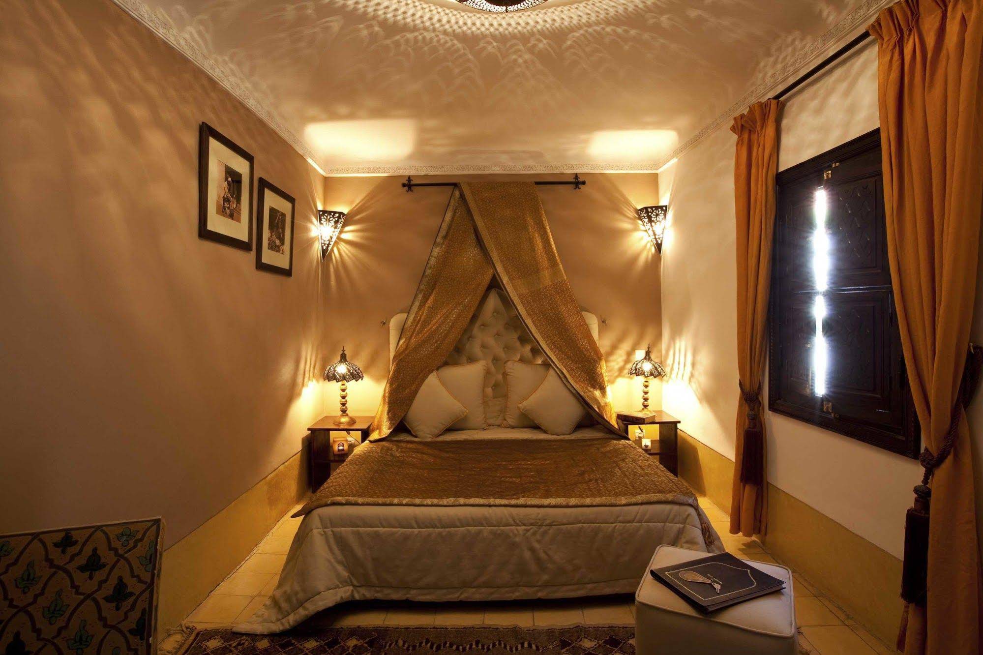 Riad Assouel