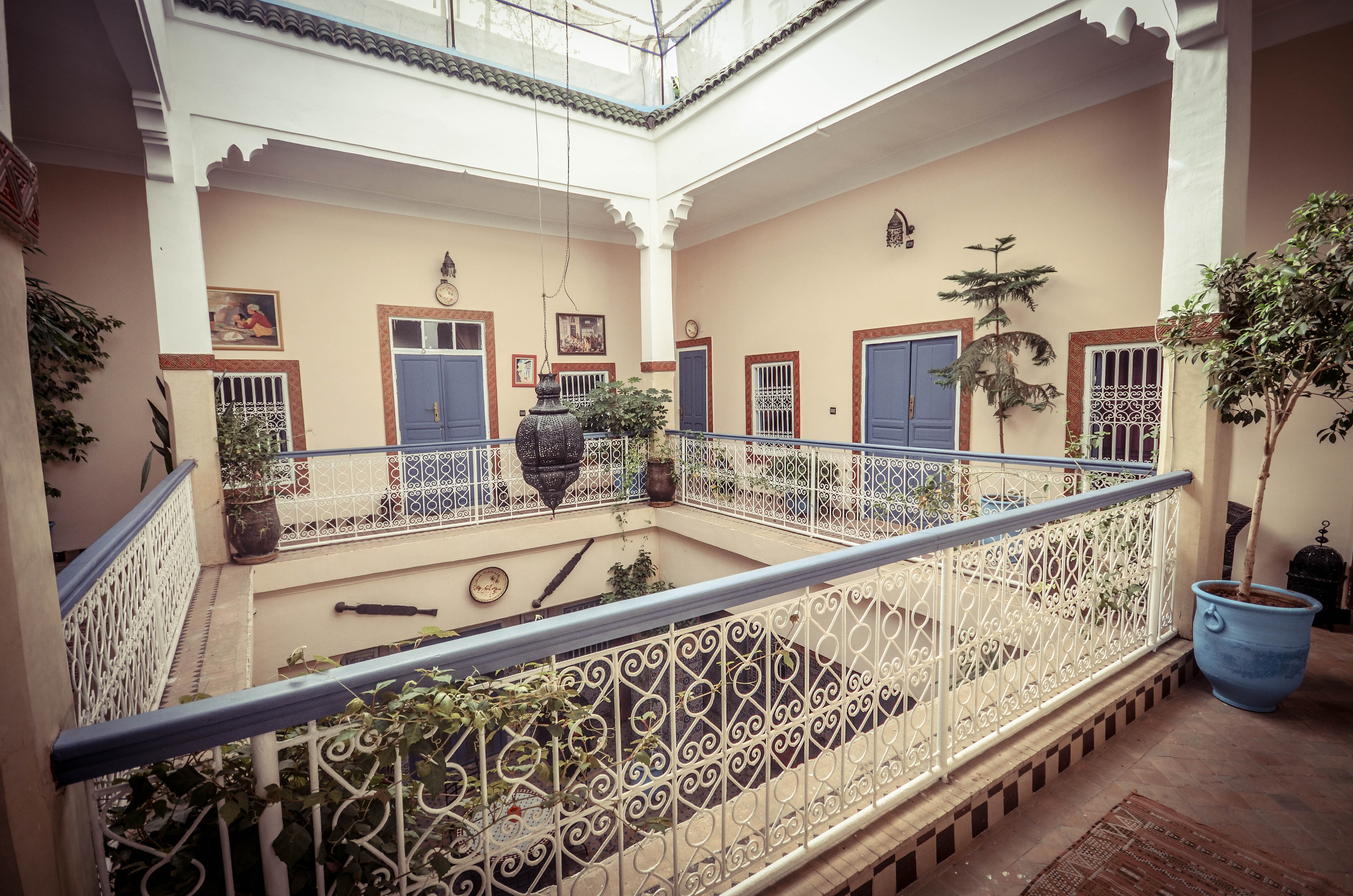 Riad Azalia