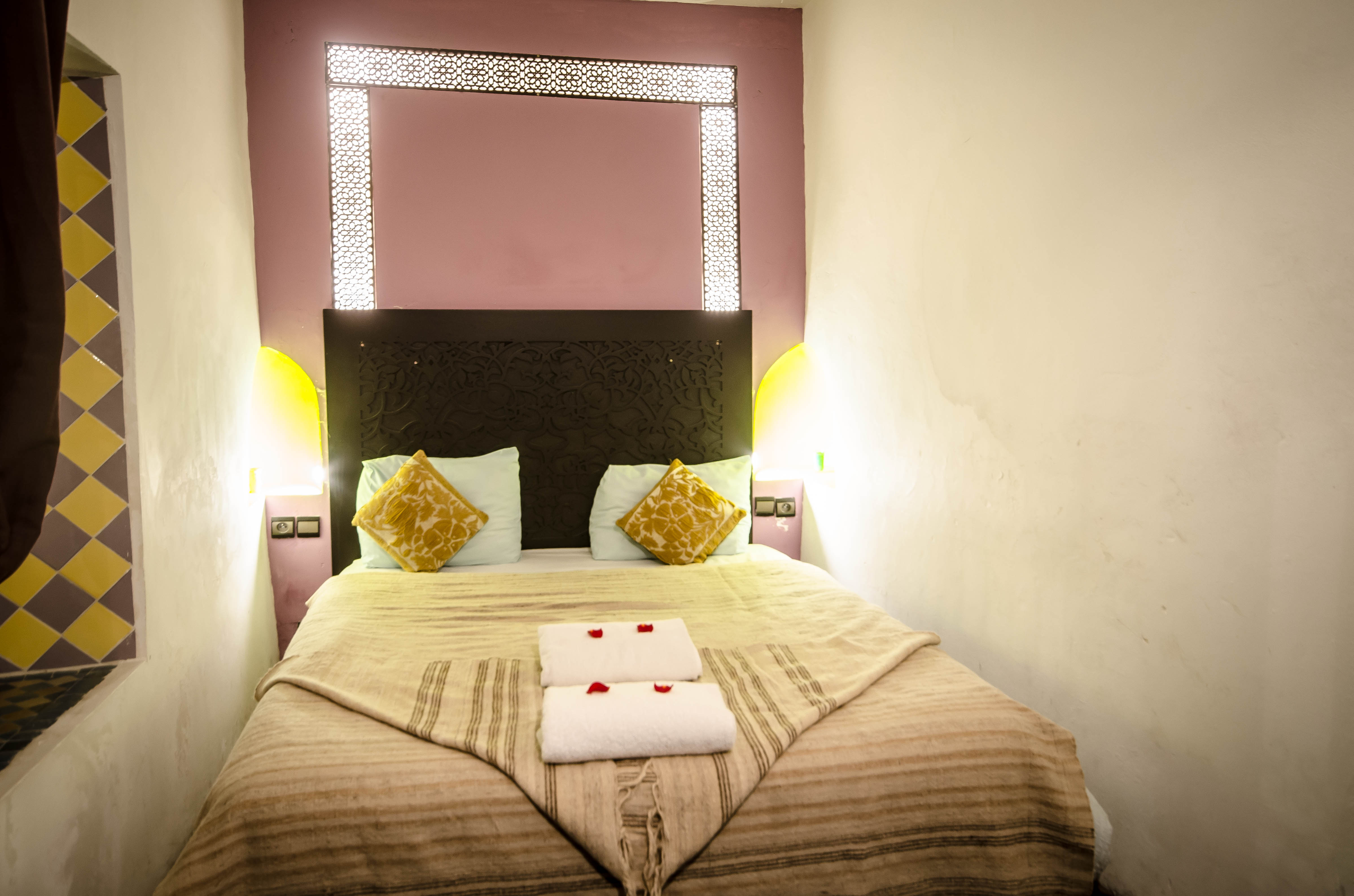 Riad Azalia