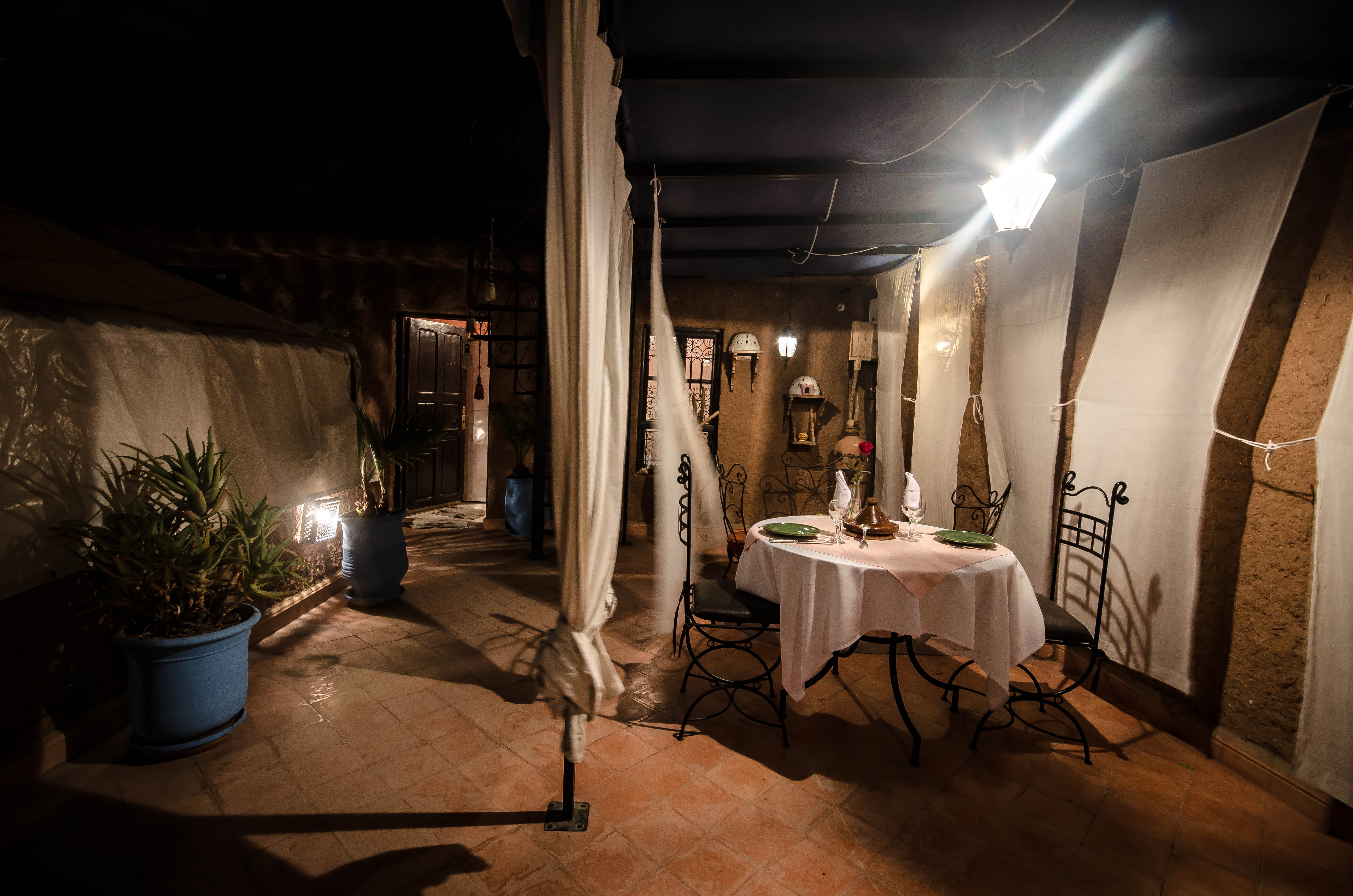 Riad Azalia