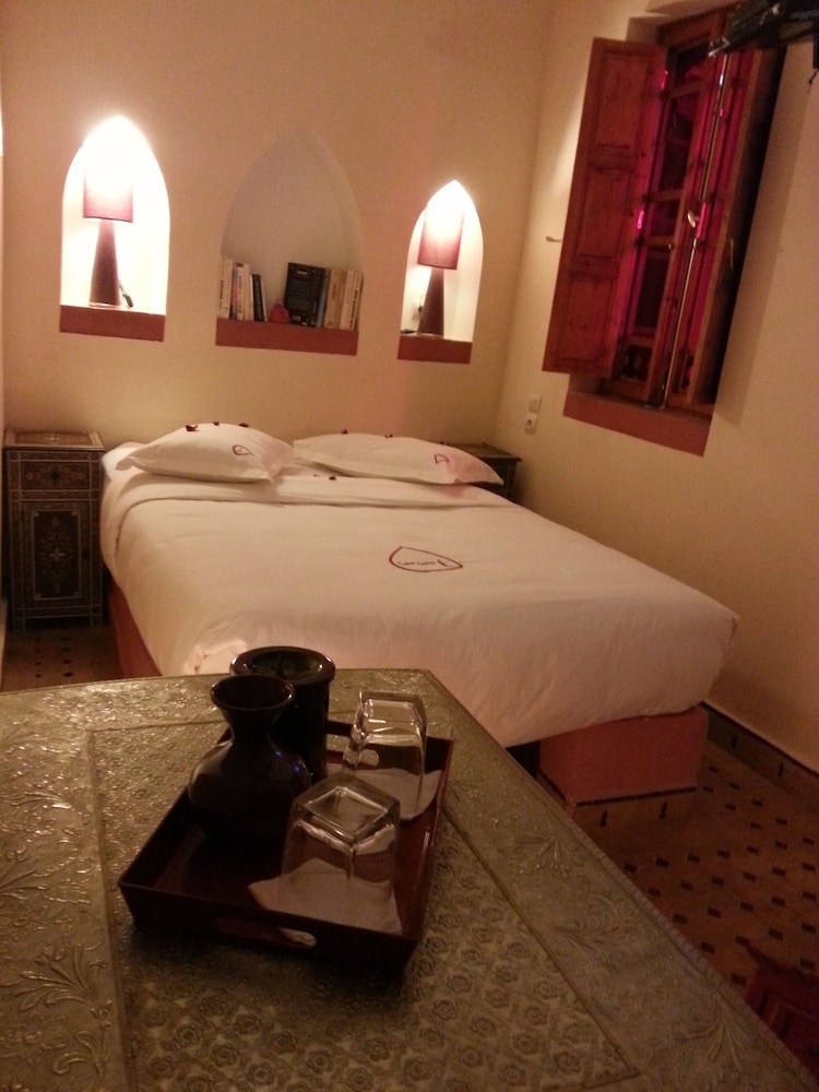 Riad CharCam - Adults Only