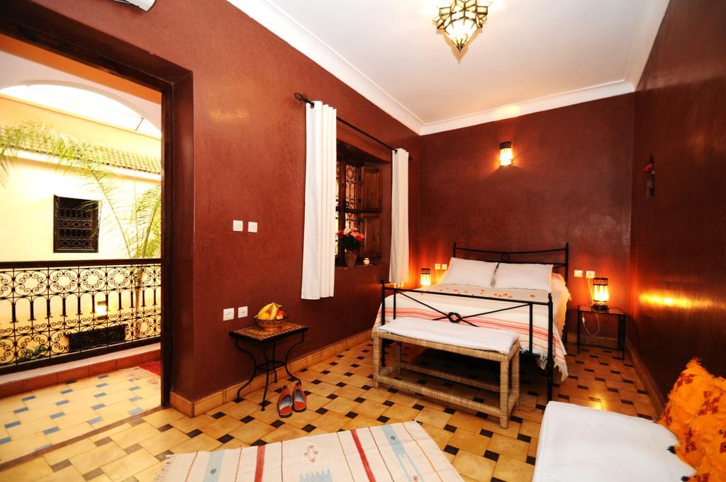 Riad Davia