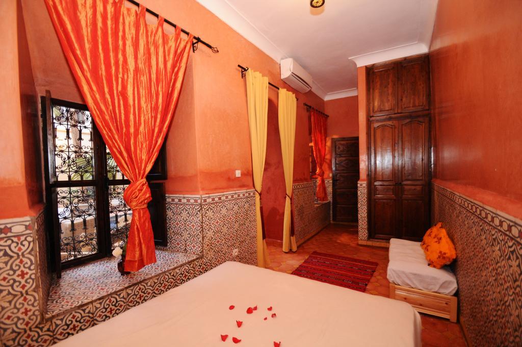 Riad Davia