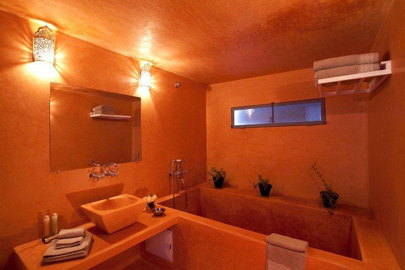 Riad Davia