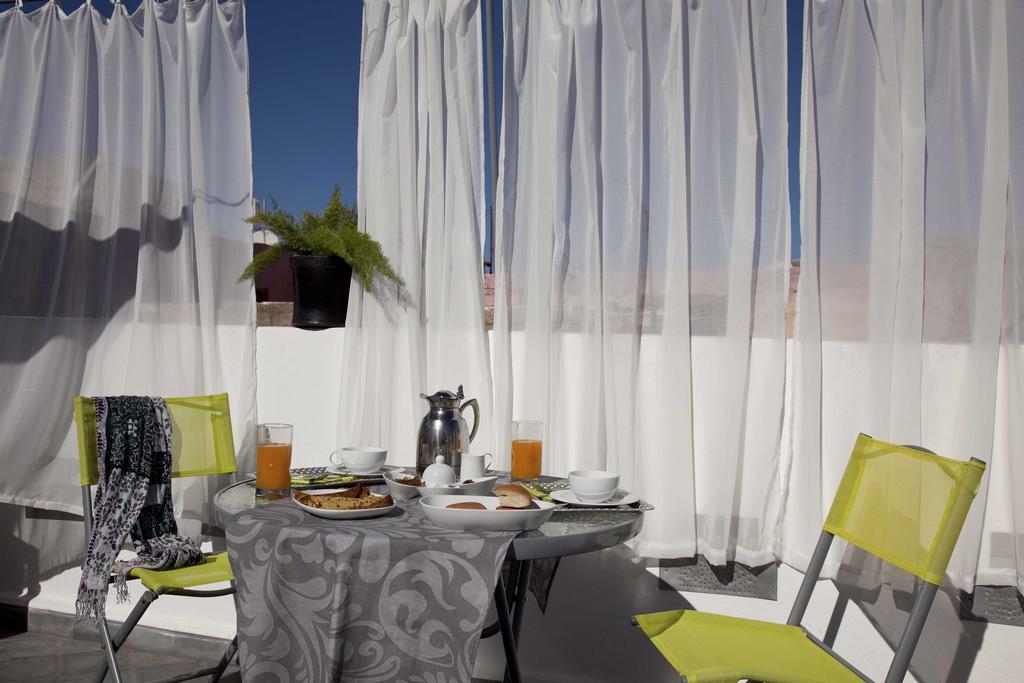Riad Davia