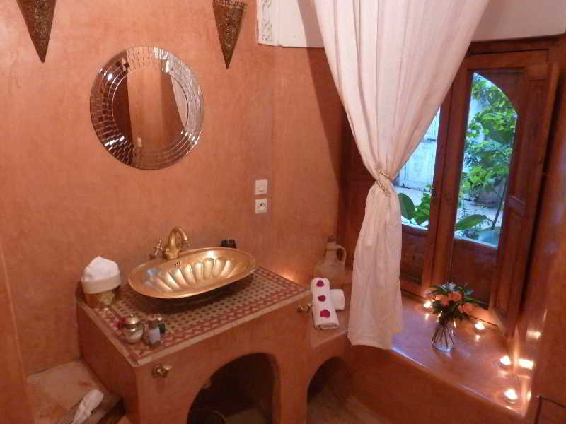 Riad Hadika Maria
