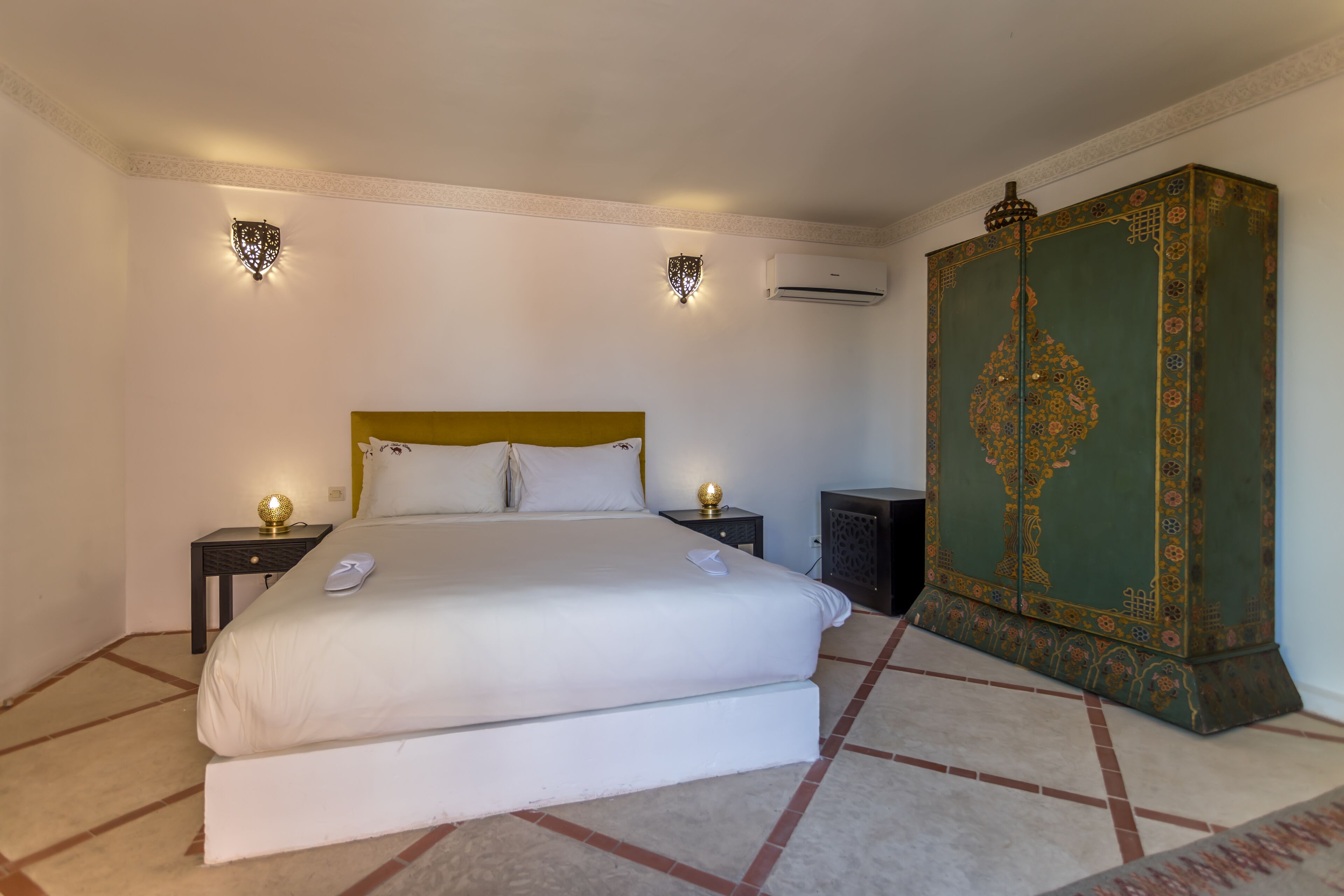 Riad Hart Essoura