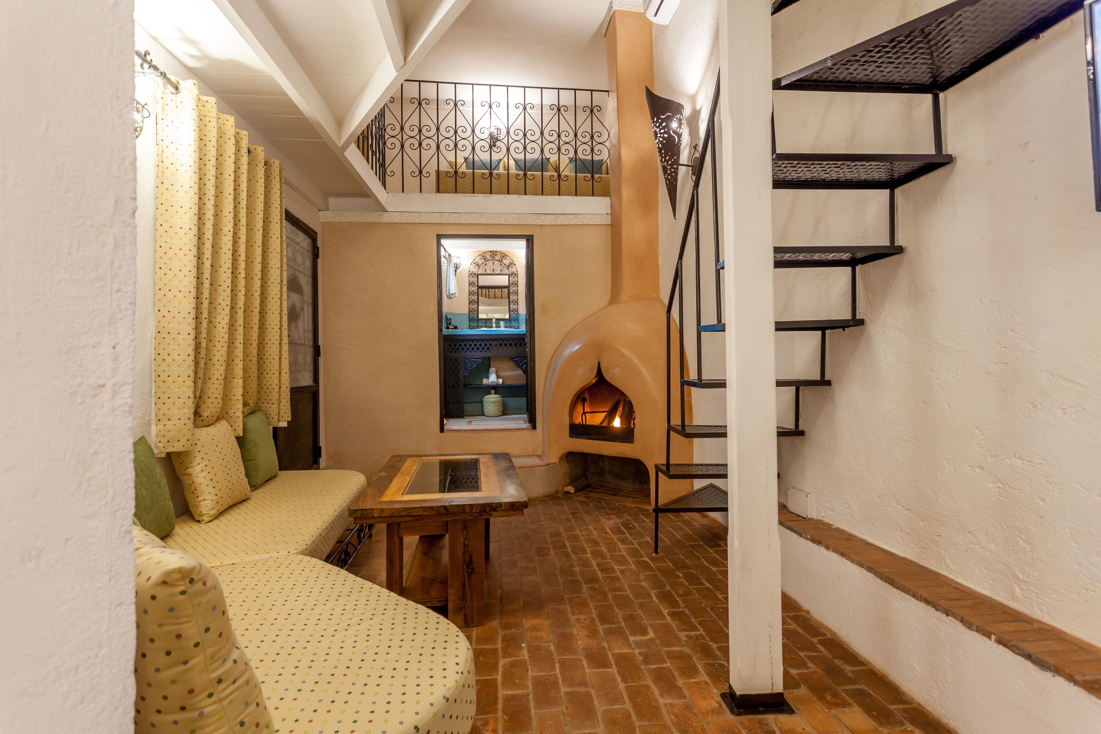 Riad Hart Essoura