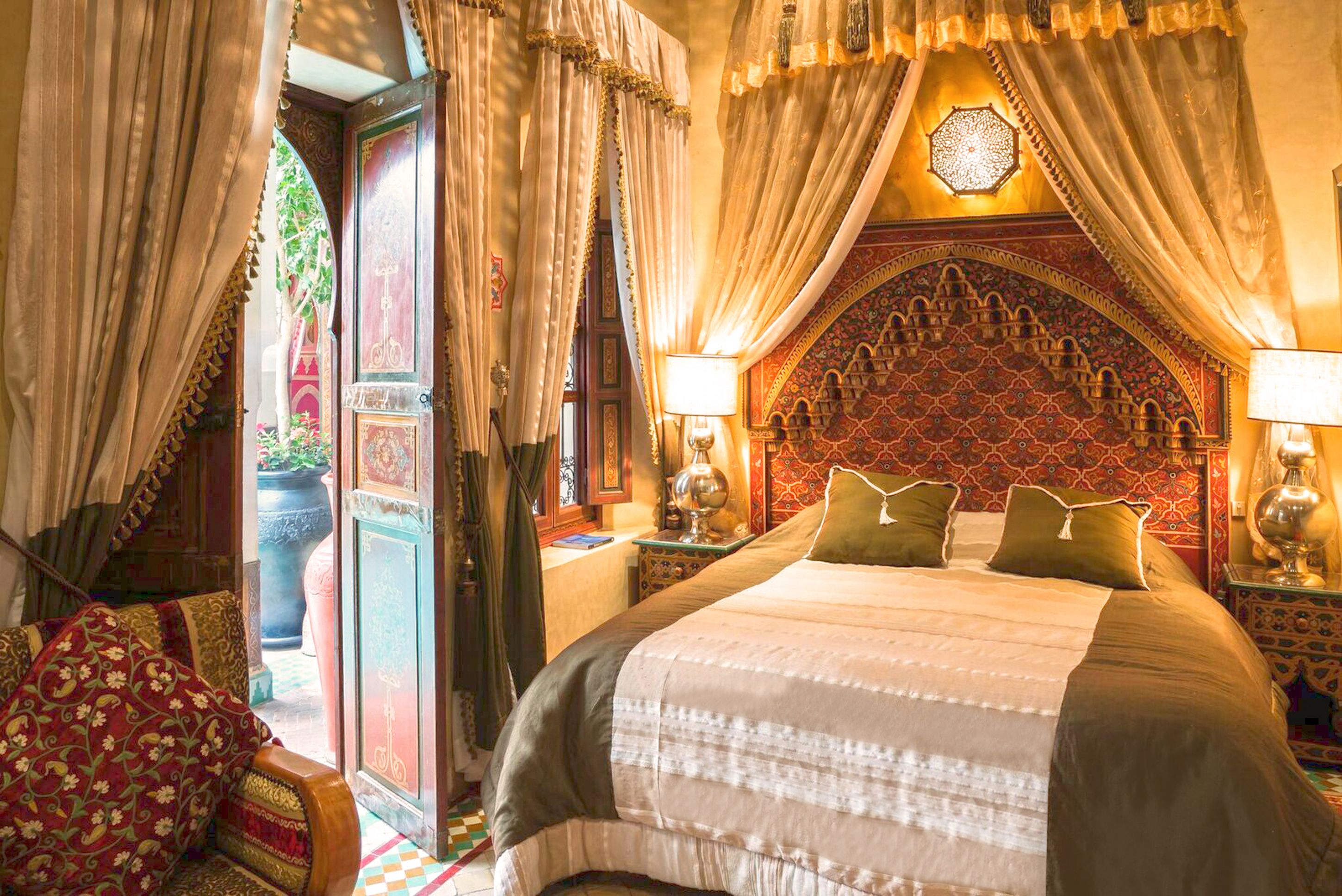 Riad Hikaya