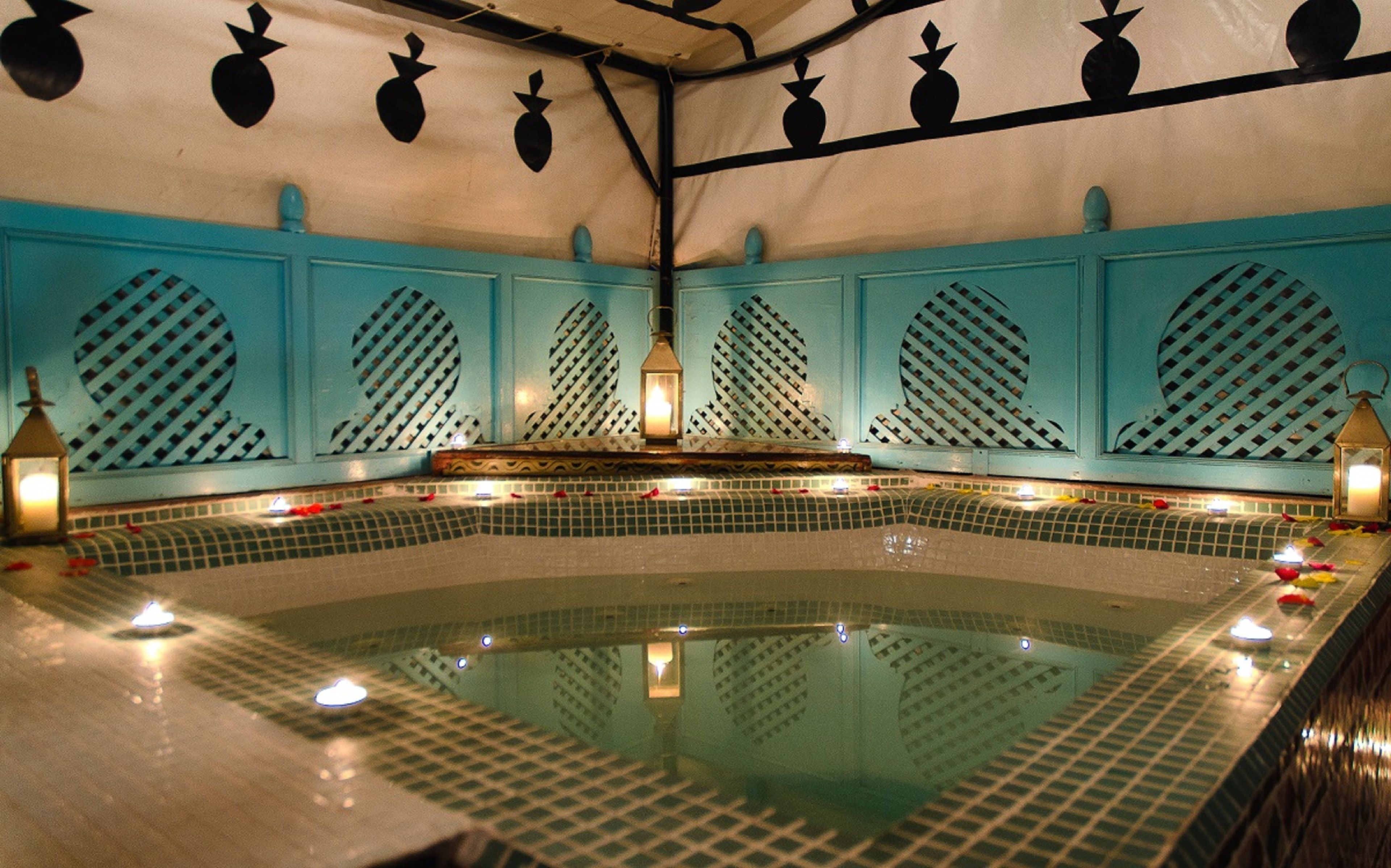 Riad Hikaya