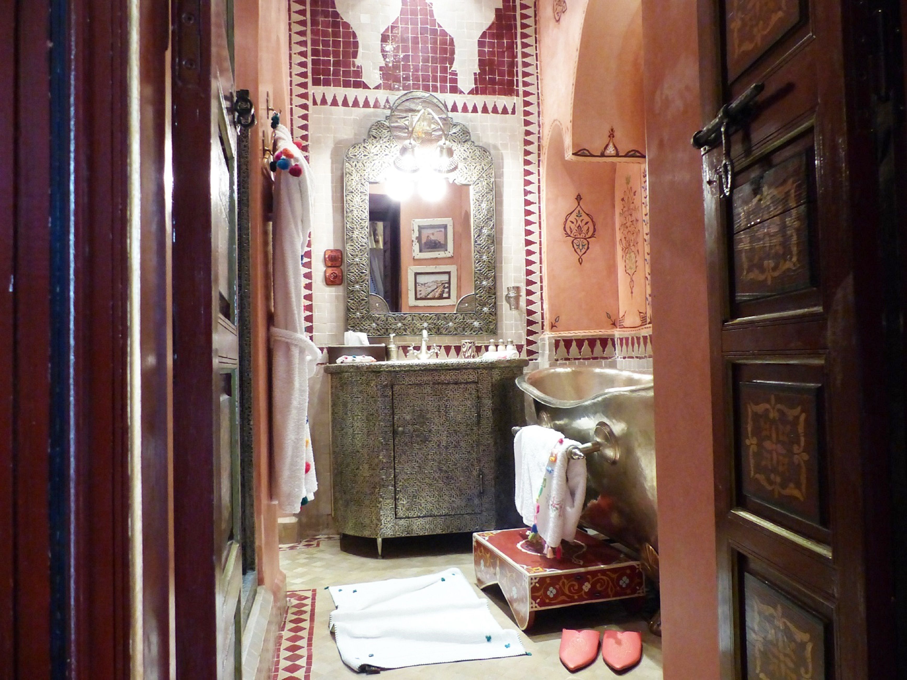 Riad Hikaya