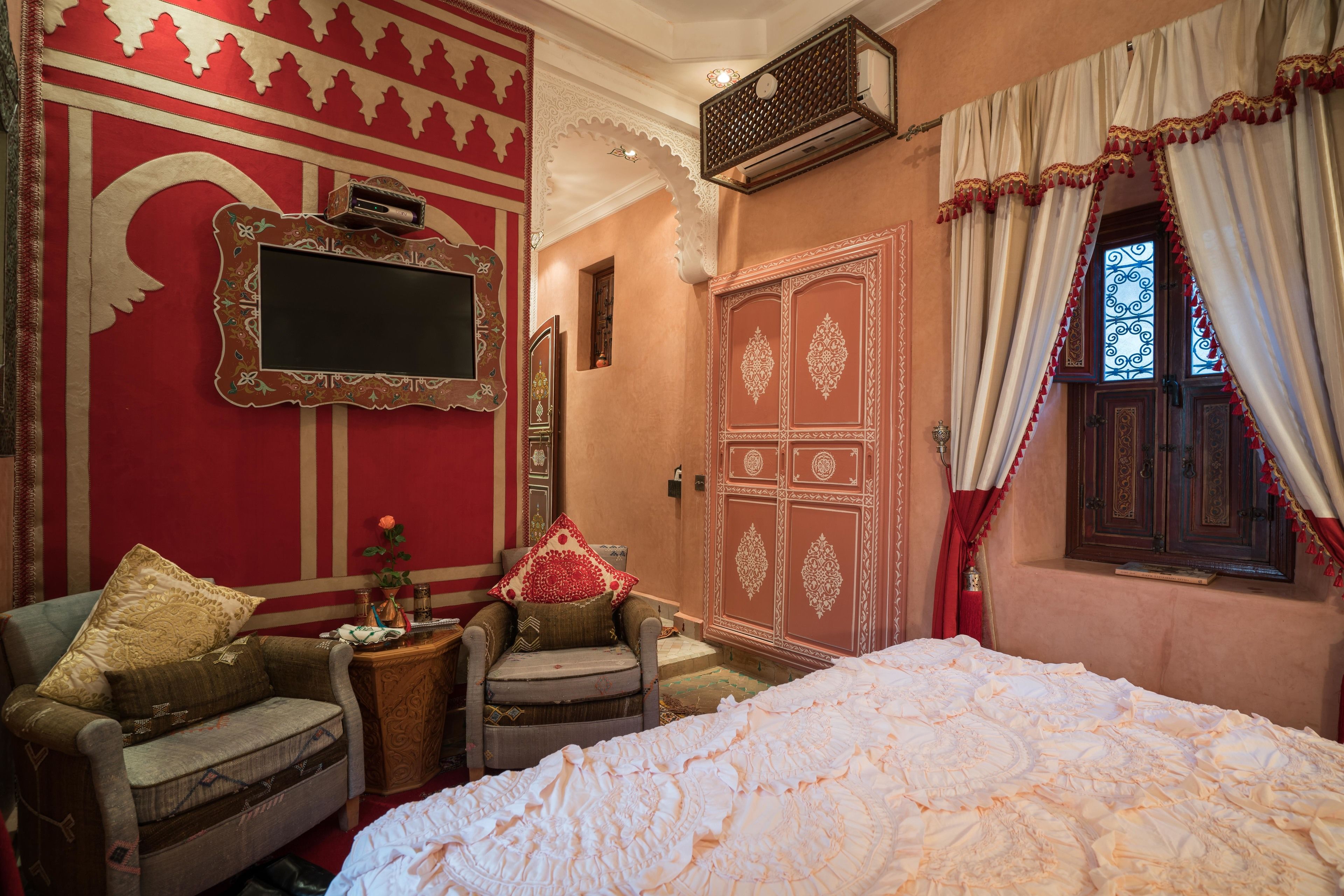 Riad Hikaya