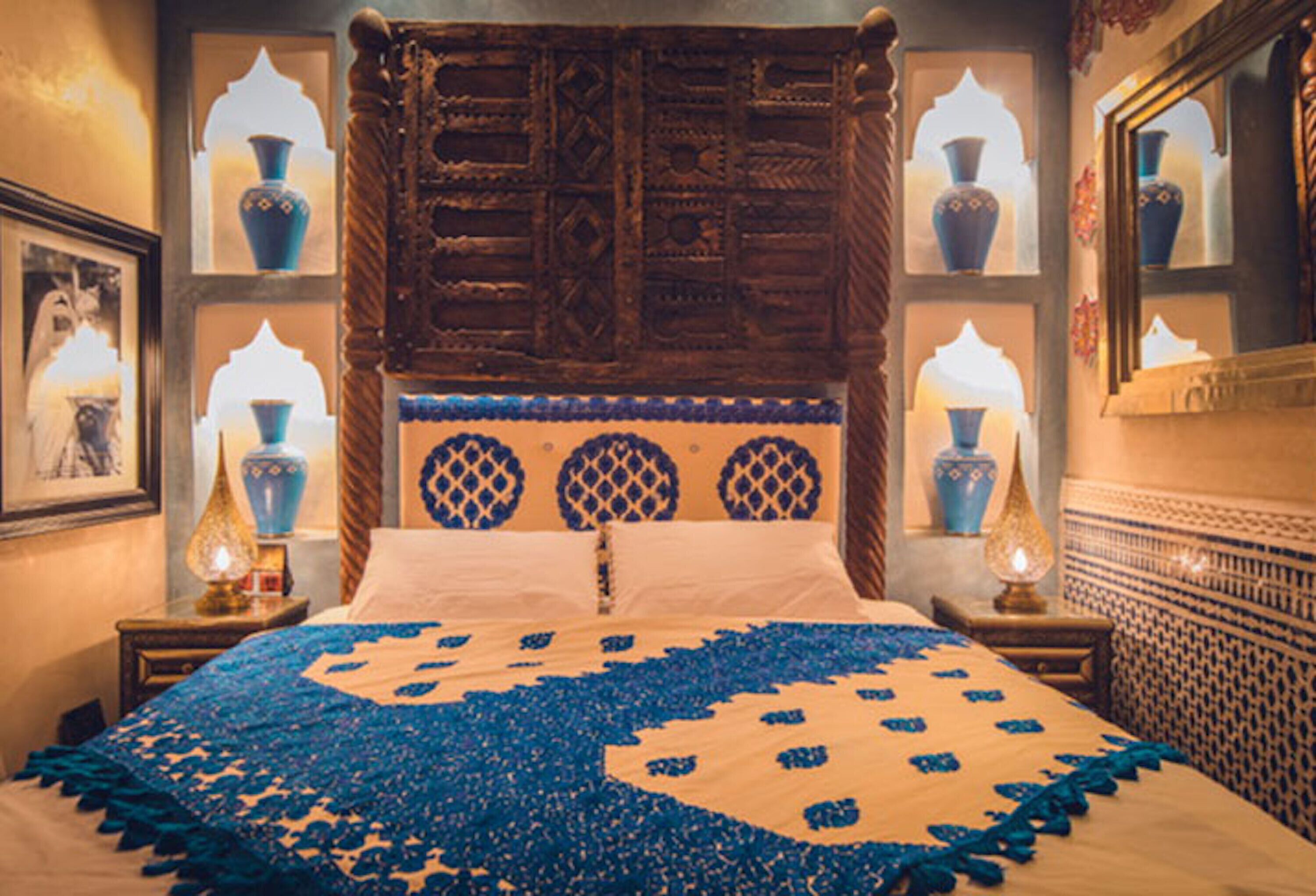 Riad Hikaya