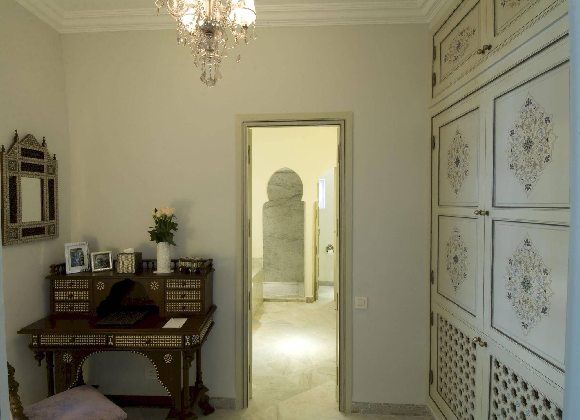 Riad Idra
