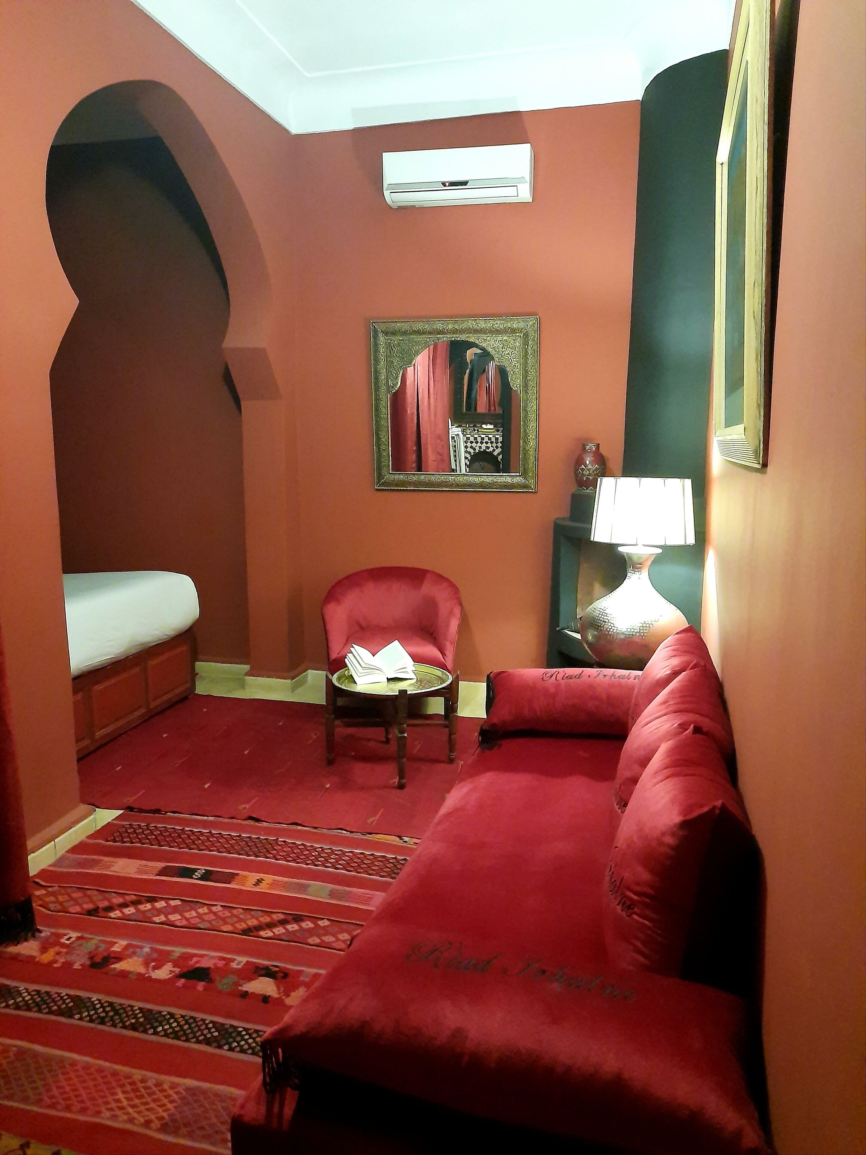 Riad Irhalne
