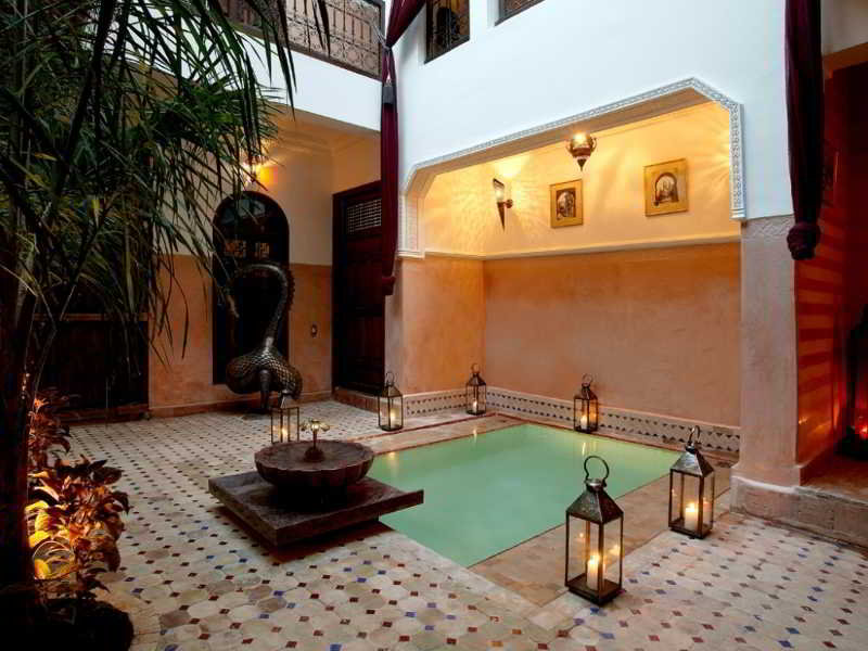 Riad Laora