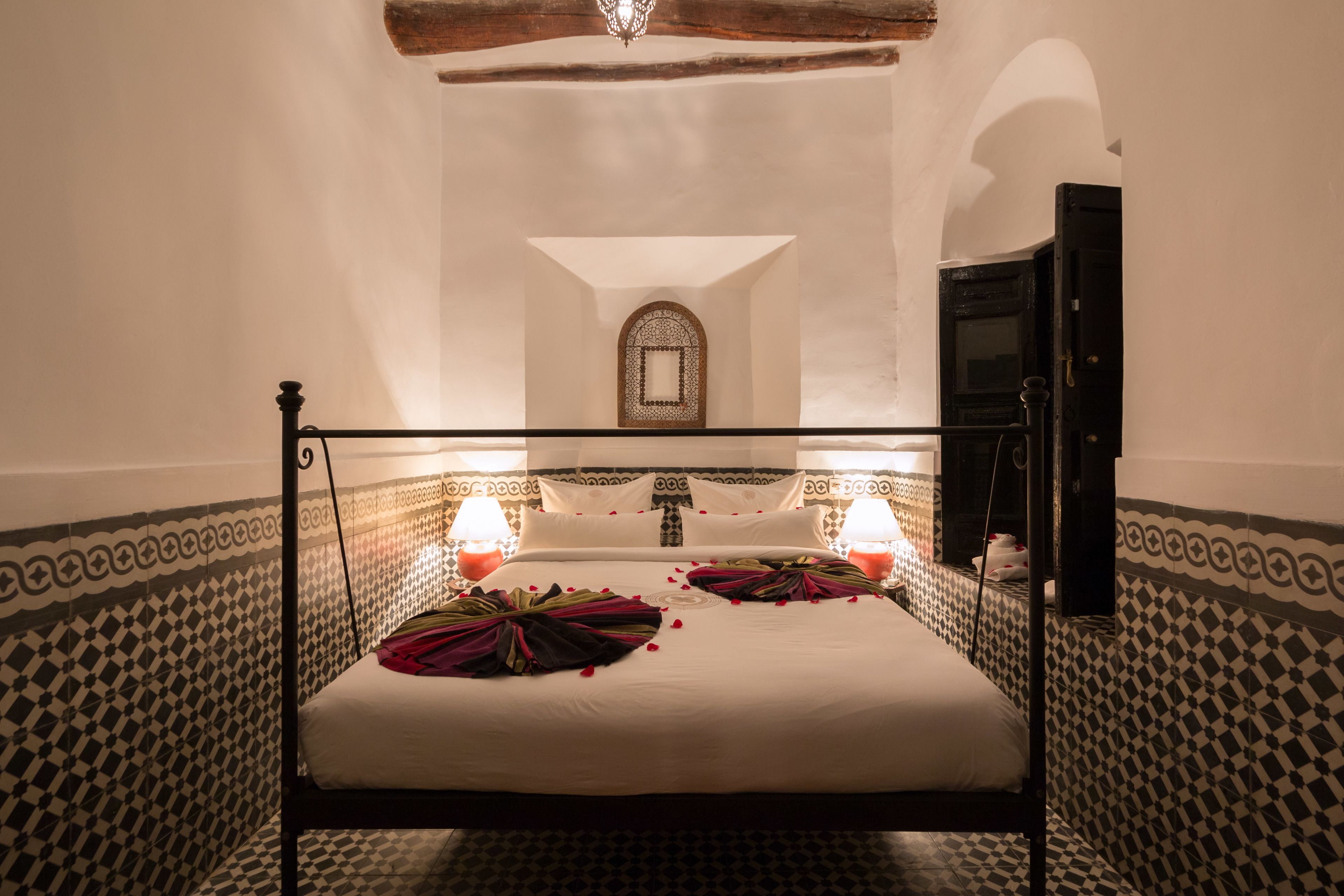 Riad Lhena