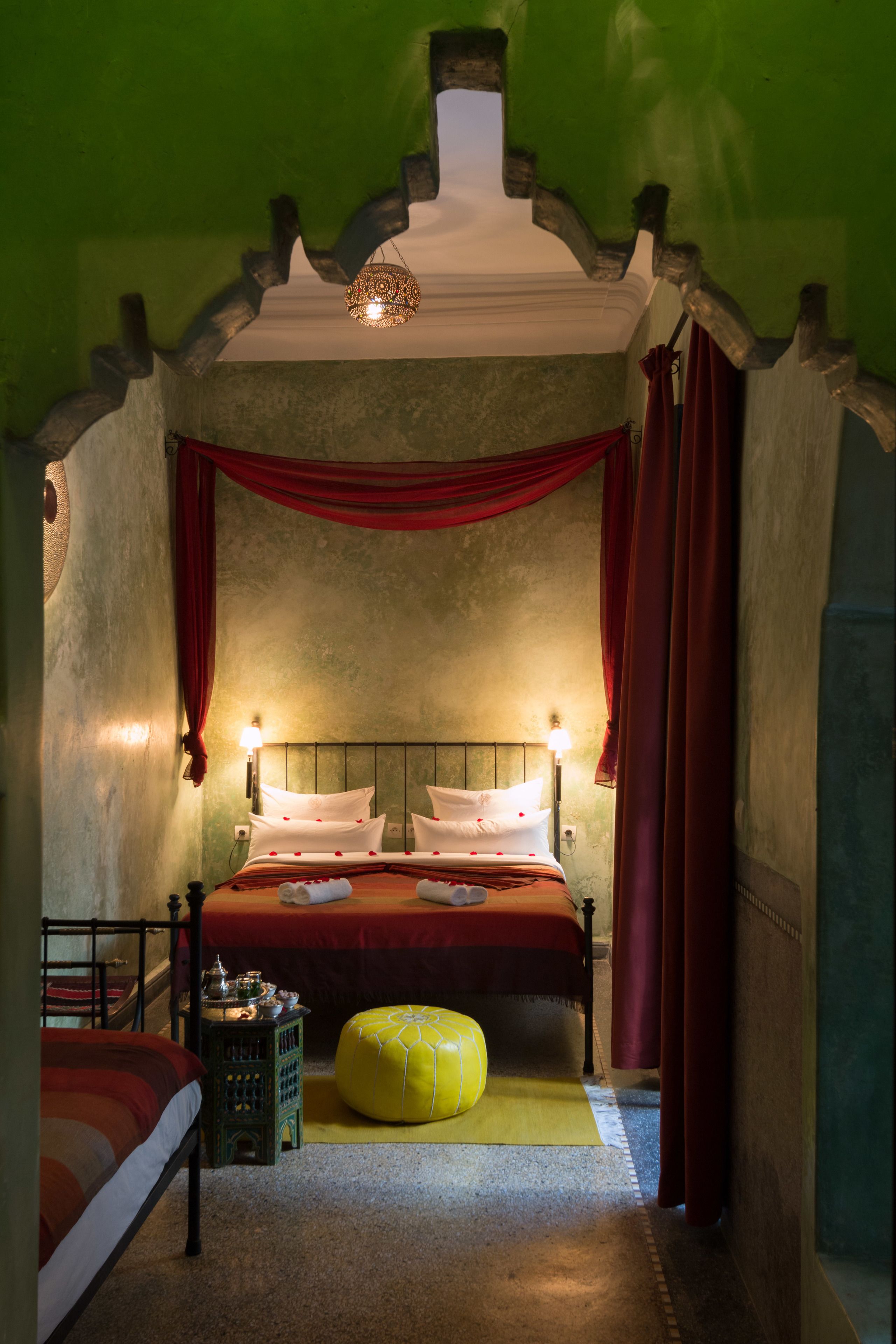 Riad Lhena