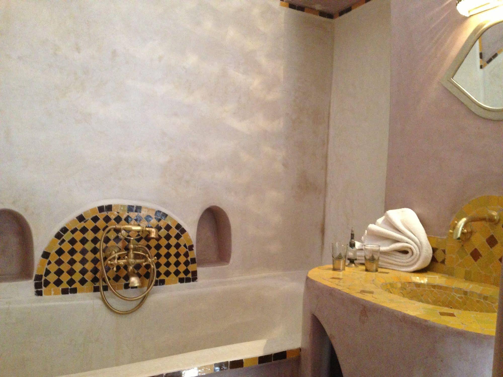 Riad Mehdia