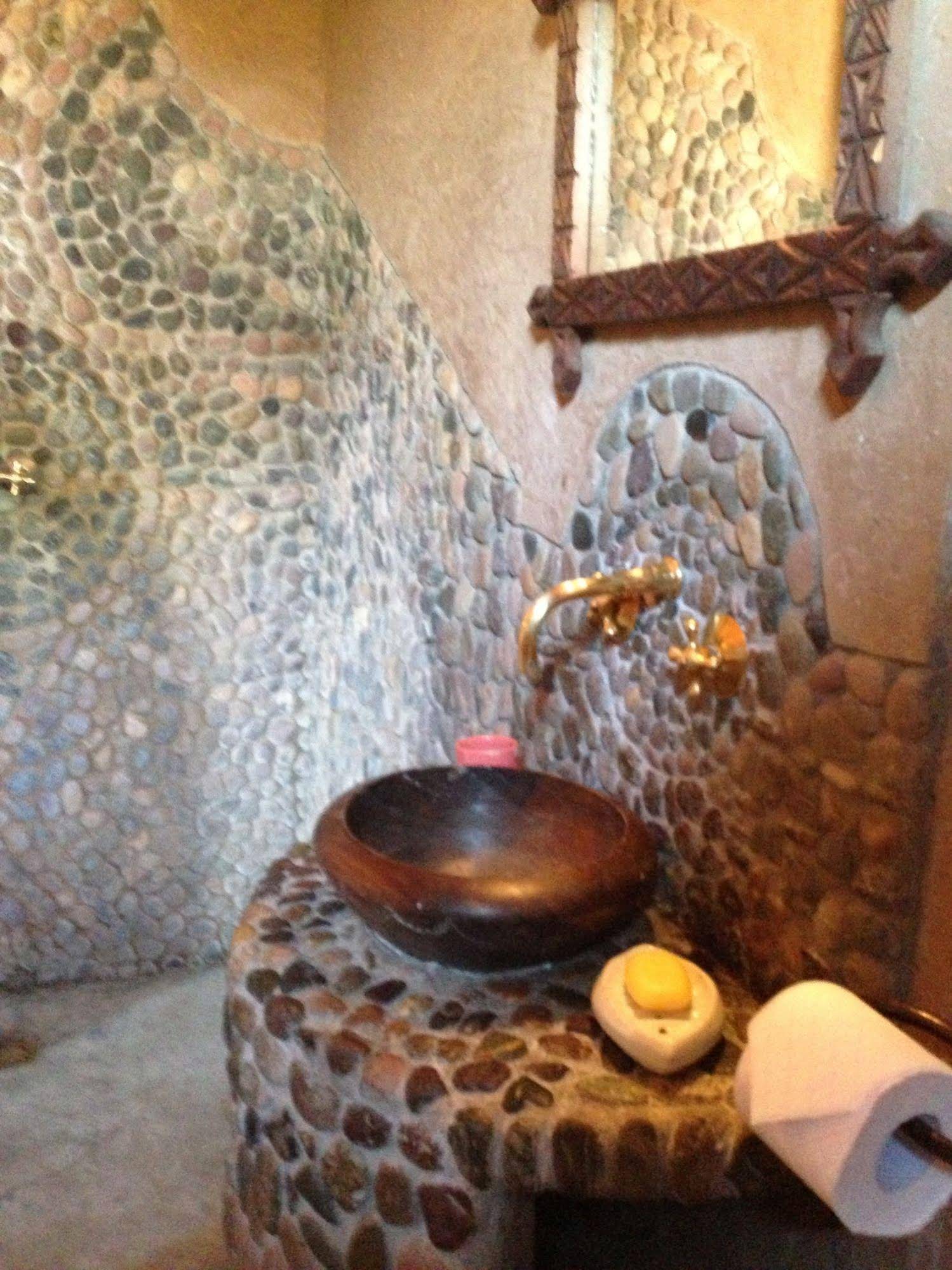 Riad Mehdia