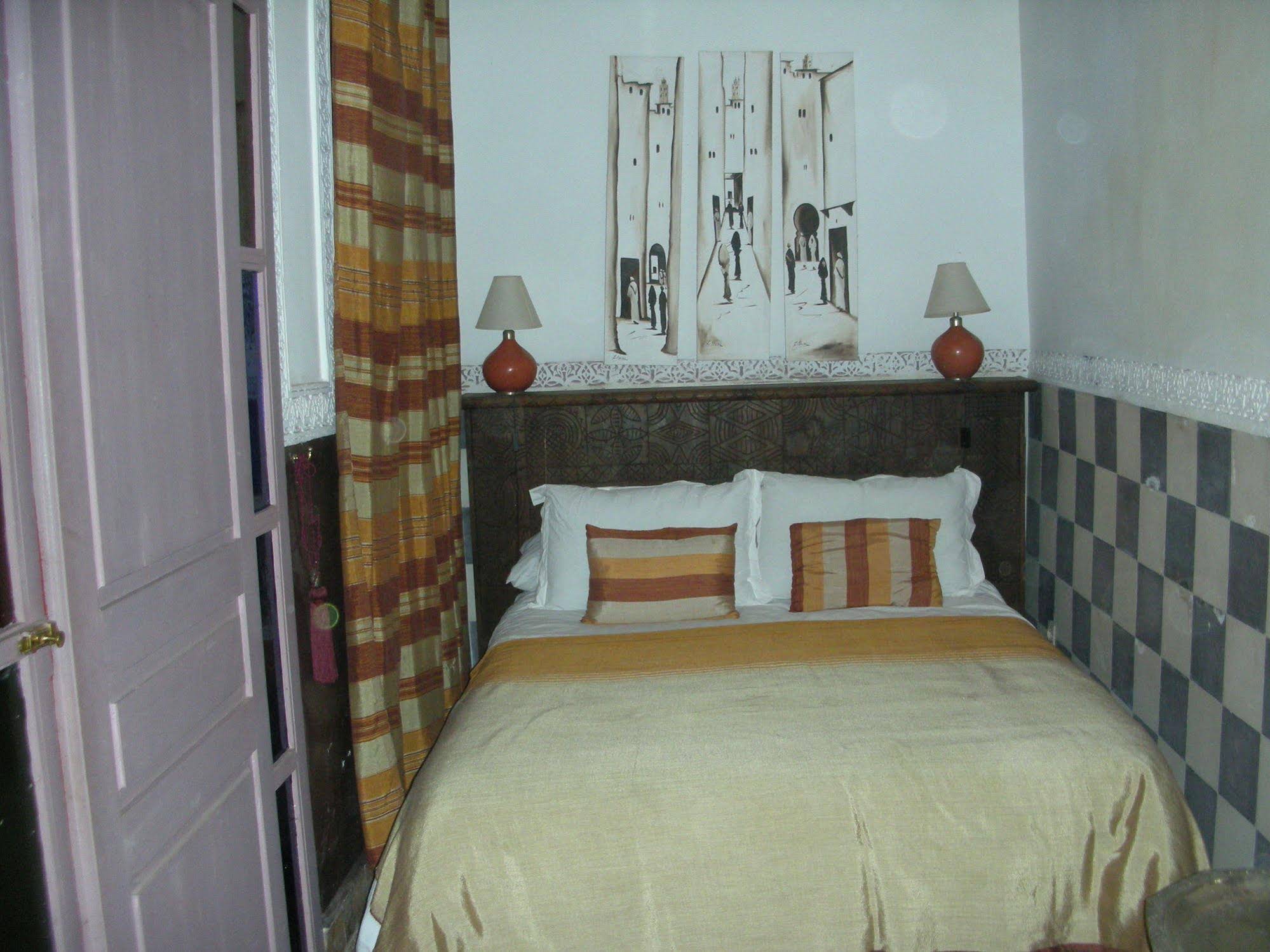 Riad Osefina