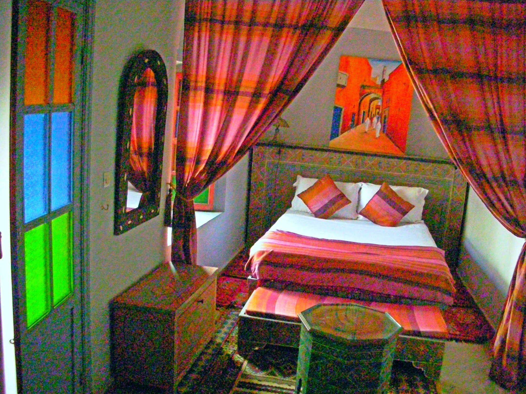 Riad Osefina