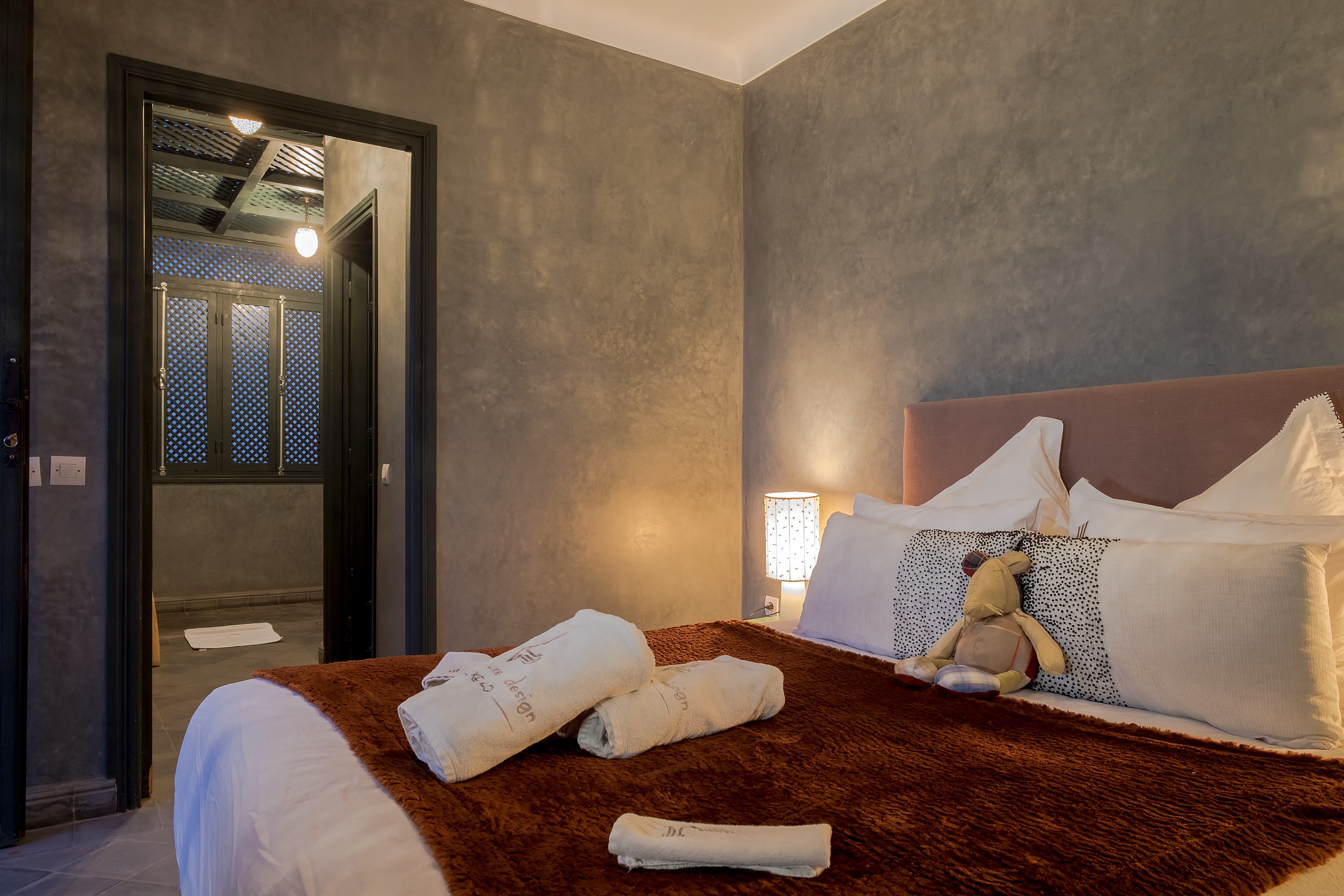 Riad Salam 40