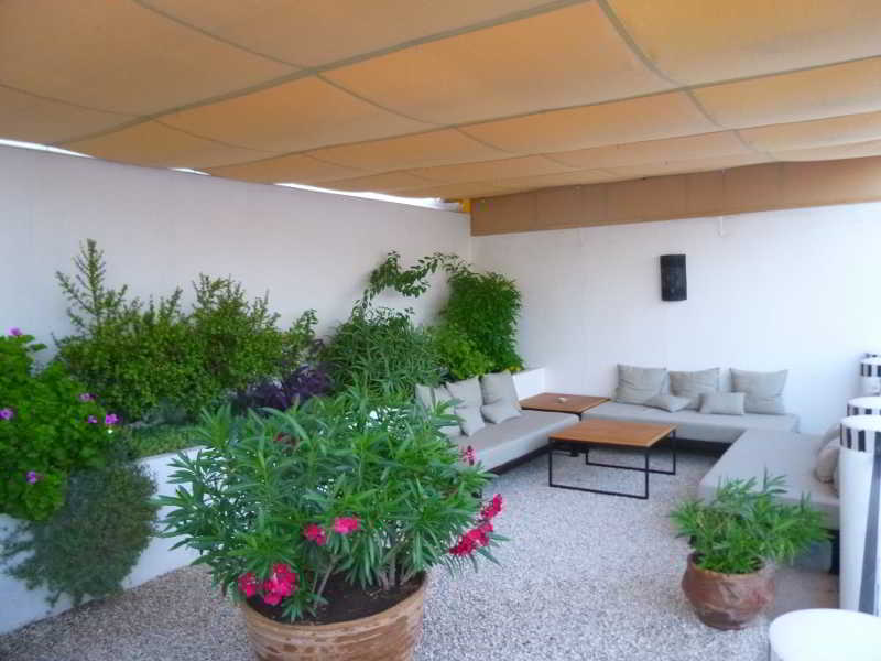 Riad Tchina