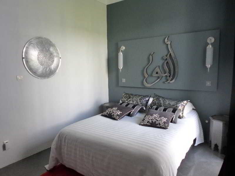 Riad Tchina