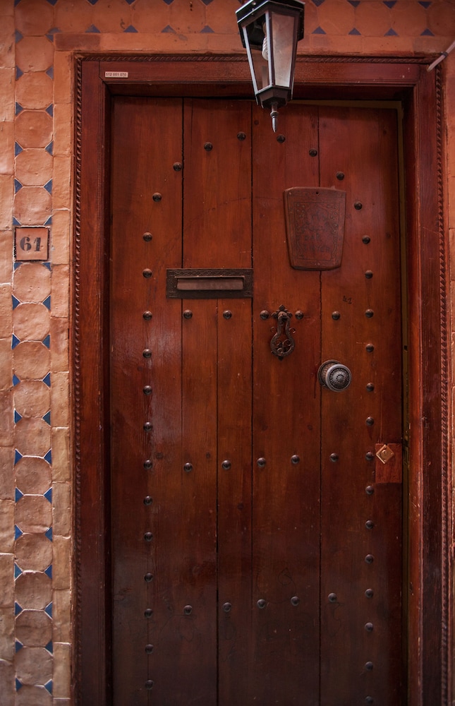 Riad Thycas