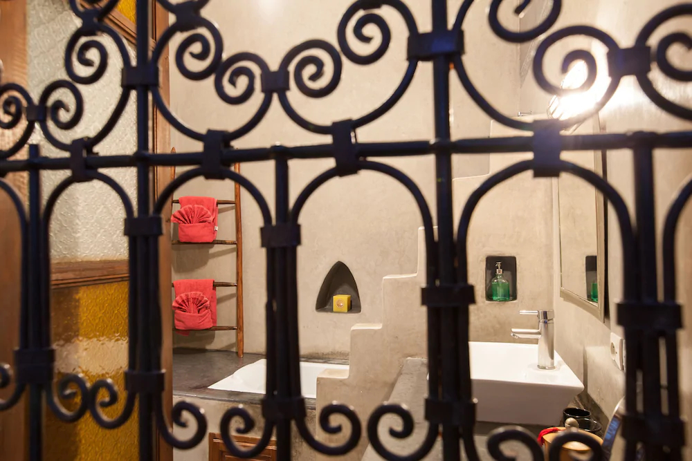Riad Thycas