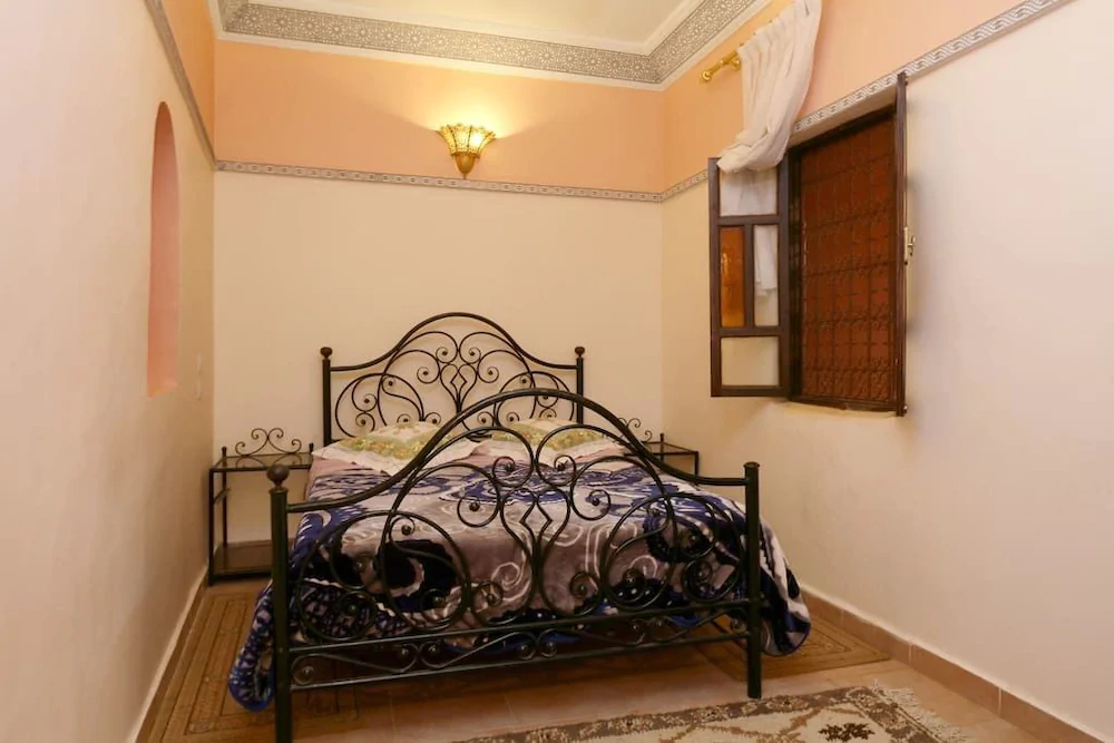Riad Tifor