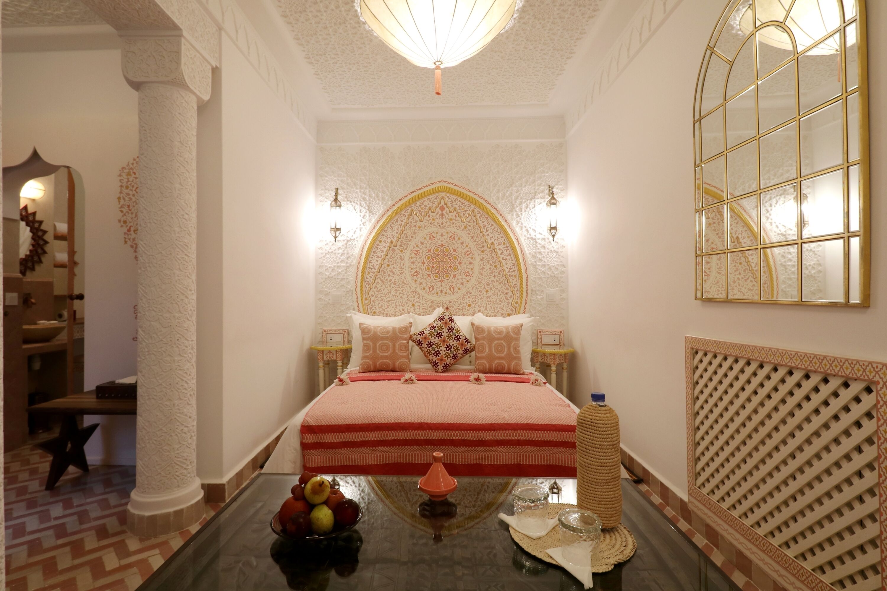 Riad Wazani Square & SPA