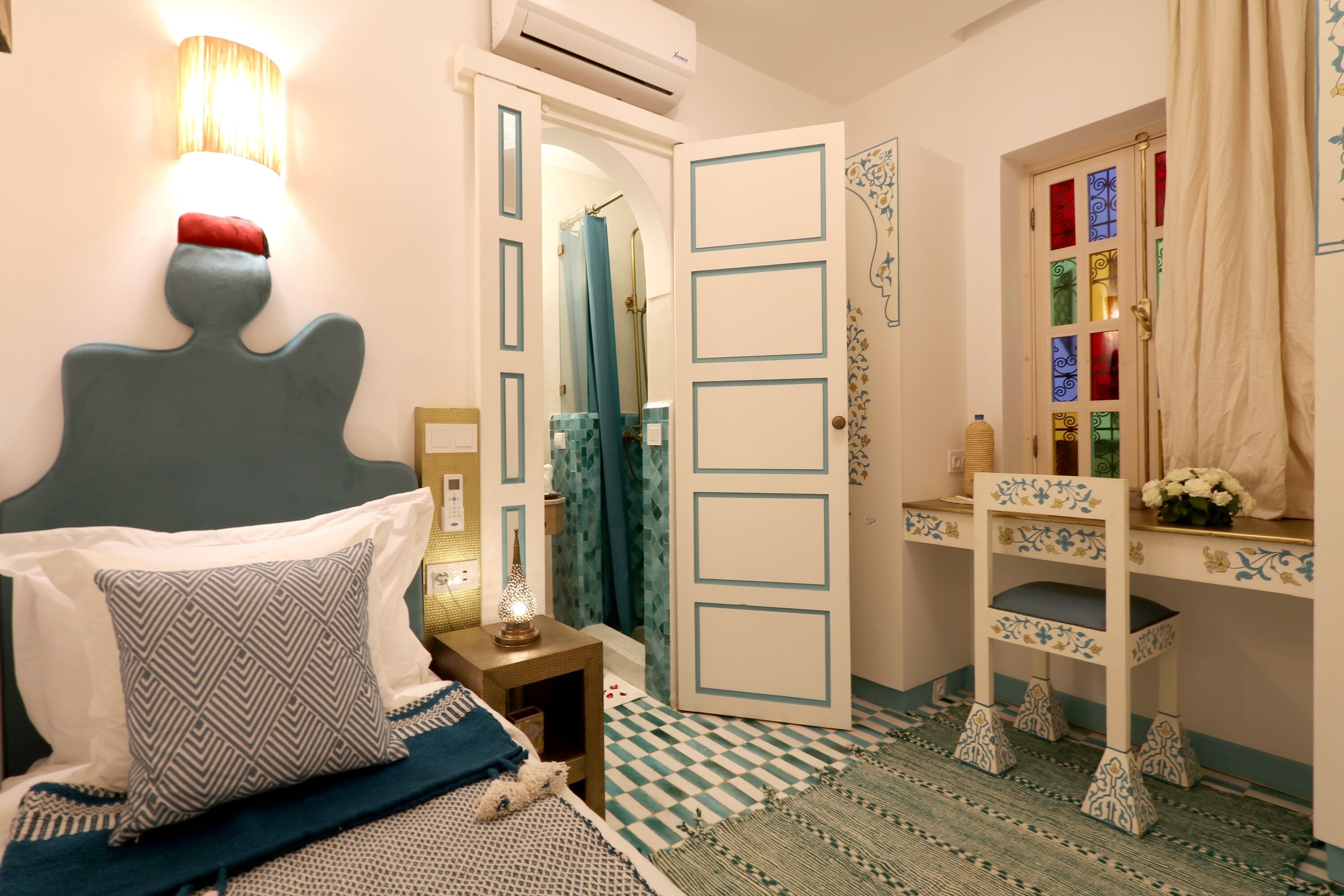 Riad Wazani Square & SPA