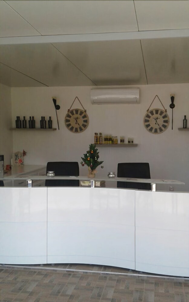 The Farm Lodges And Spa