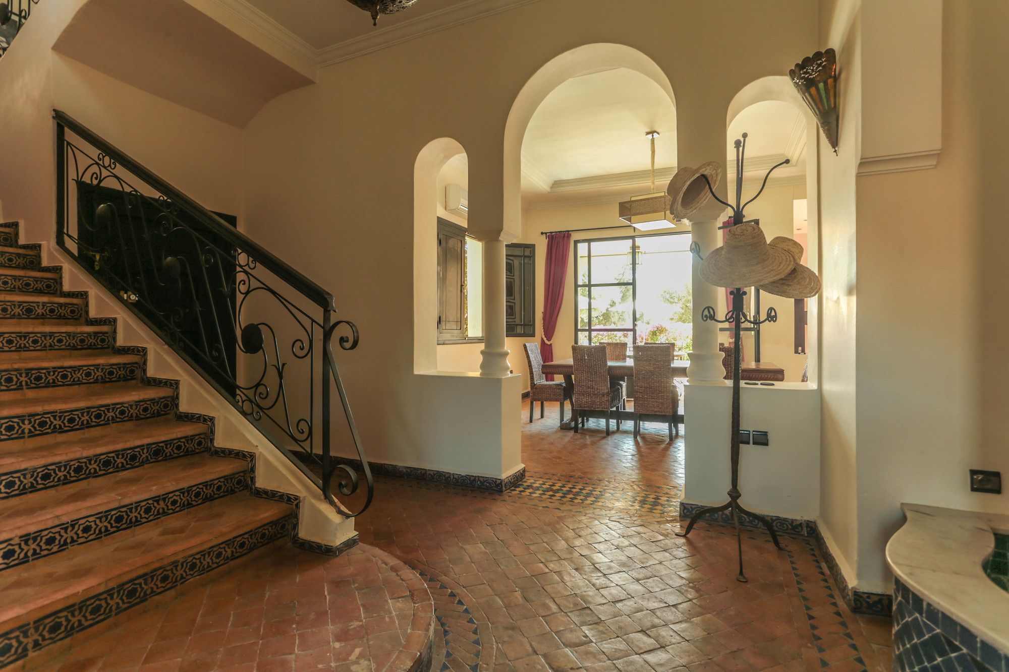 Villa Abalya 22