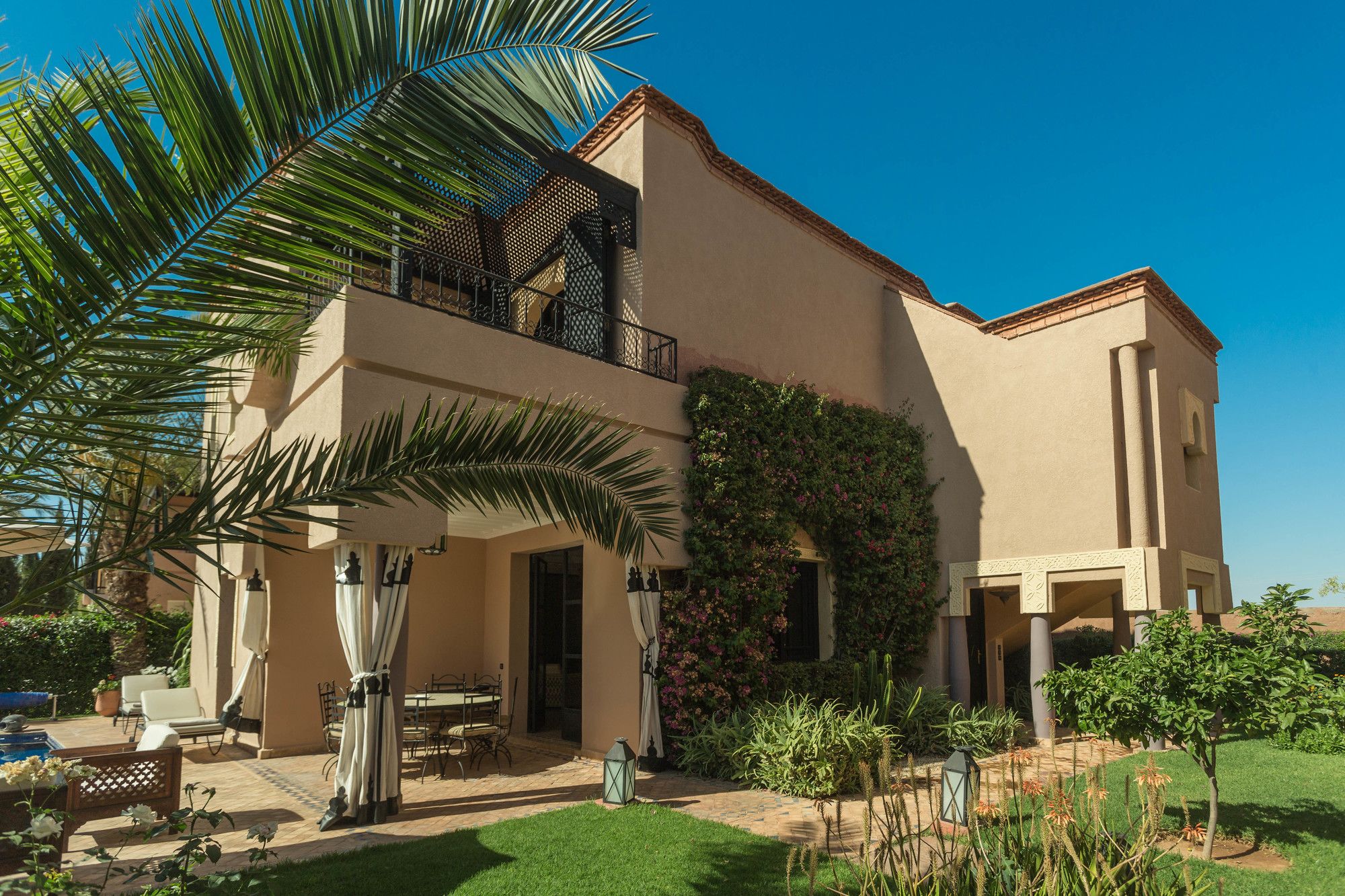 Villa Abalya 22