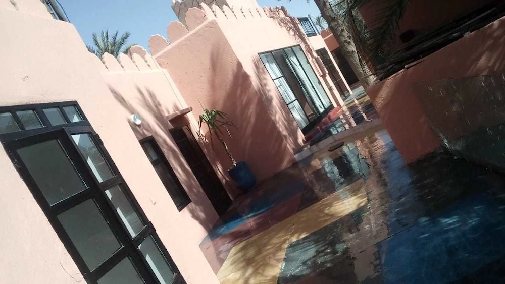 Villa Tarik