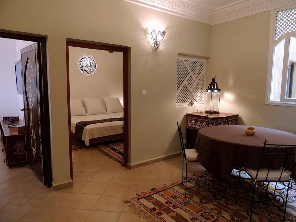 Appart Hotel Khris Palace