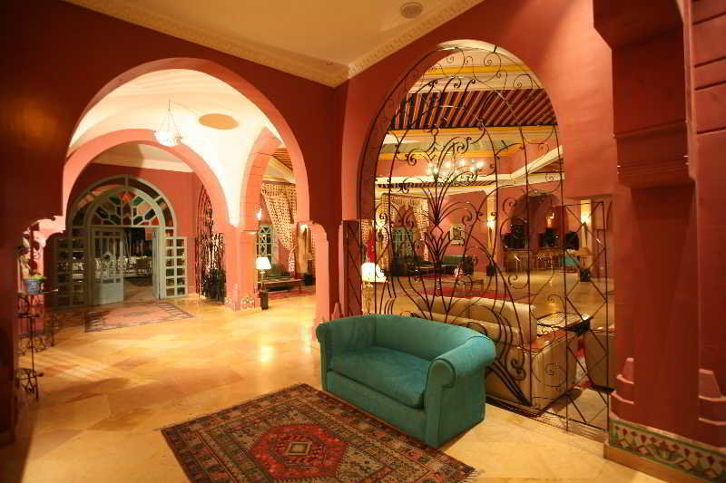 Hotel Karam Palace