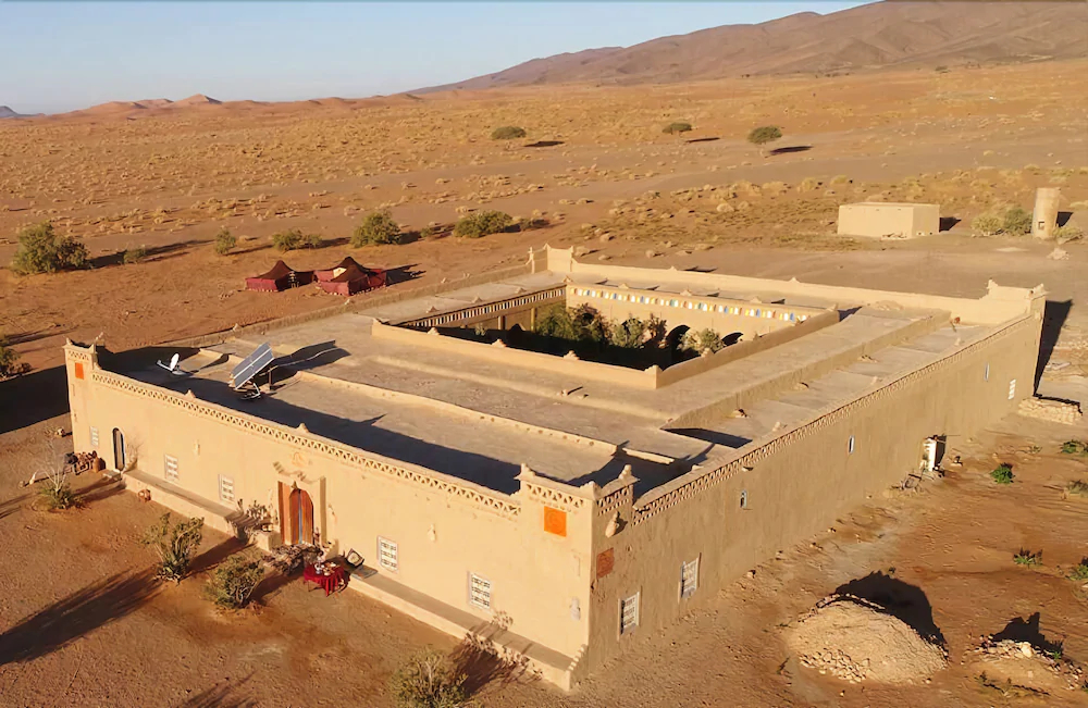 Auberge Hôtel Porte De Sahara Ouzina